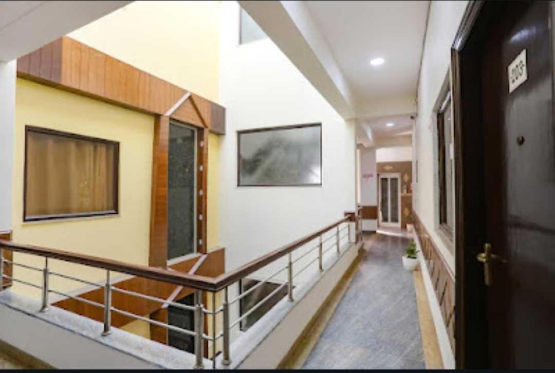 Collection O Royal Spark 3* Gurgaon