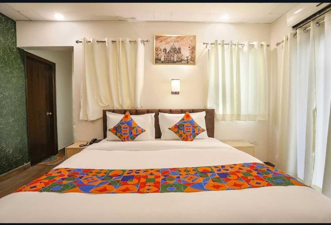 Hotel Collection O Royal Spark