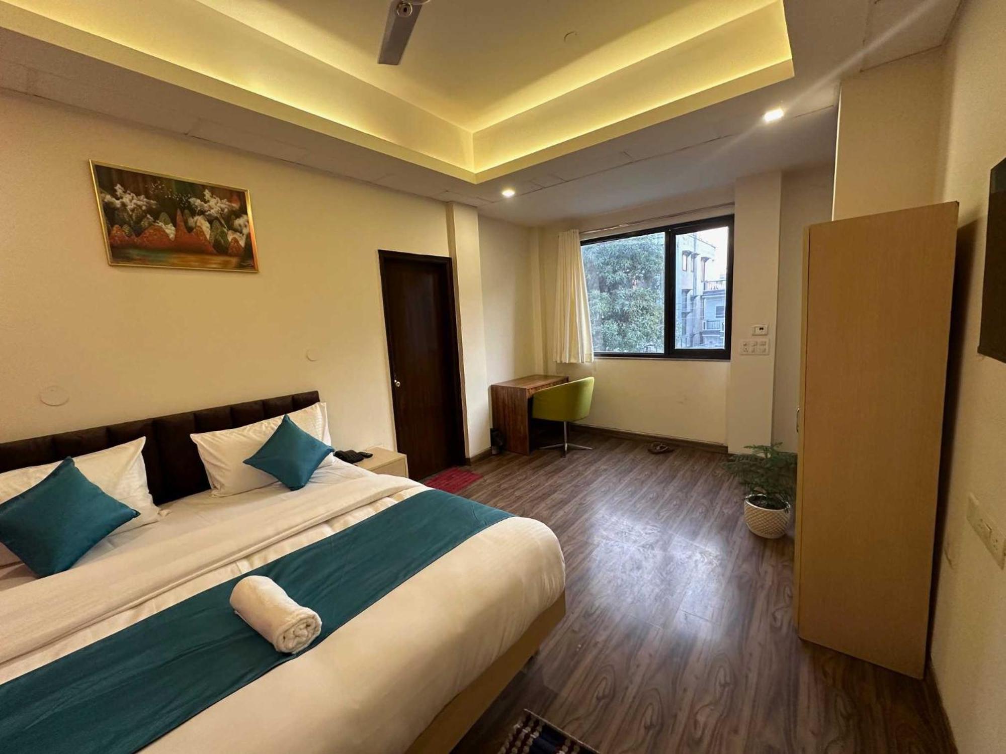 Hotel Collection O Royal Spark