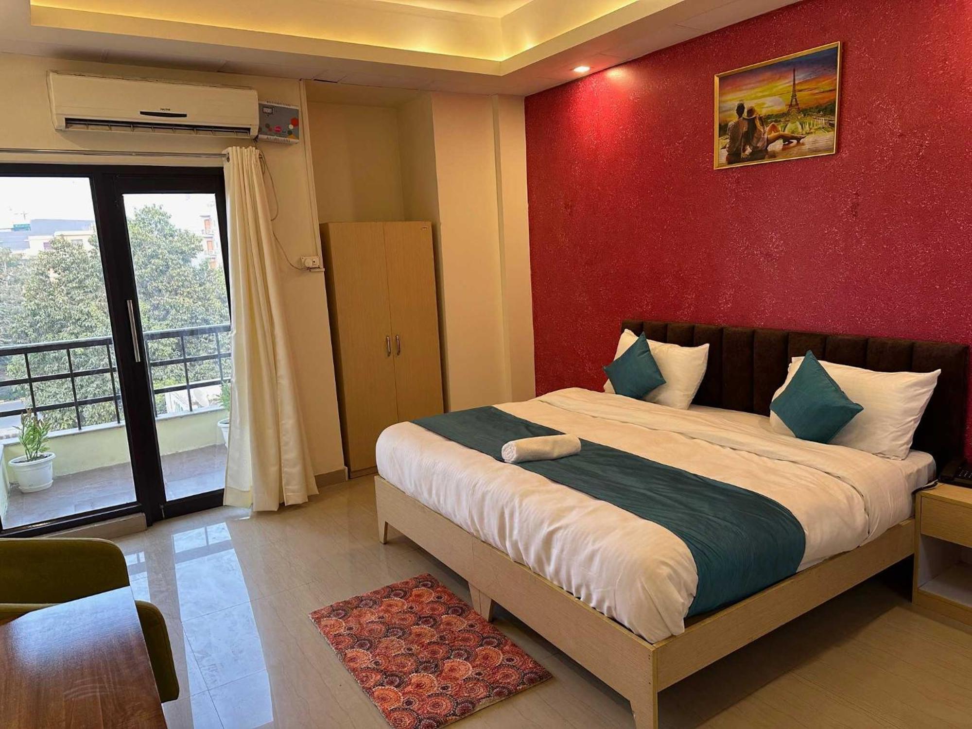 Collection O Royal Spark Hotel 3*