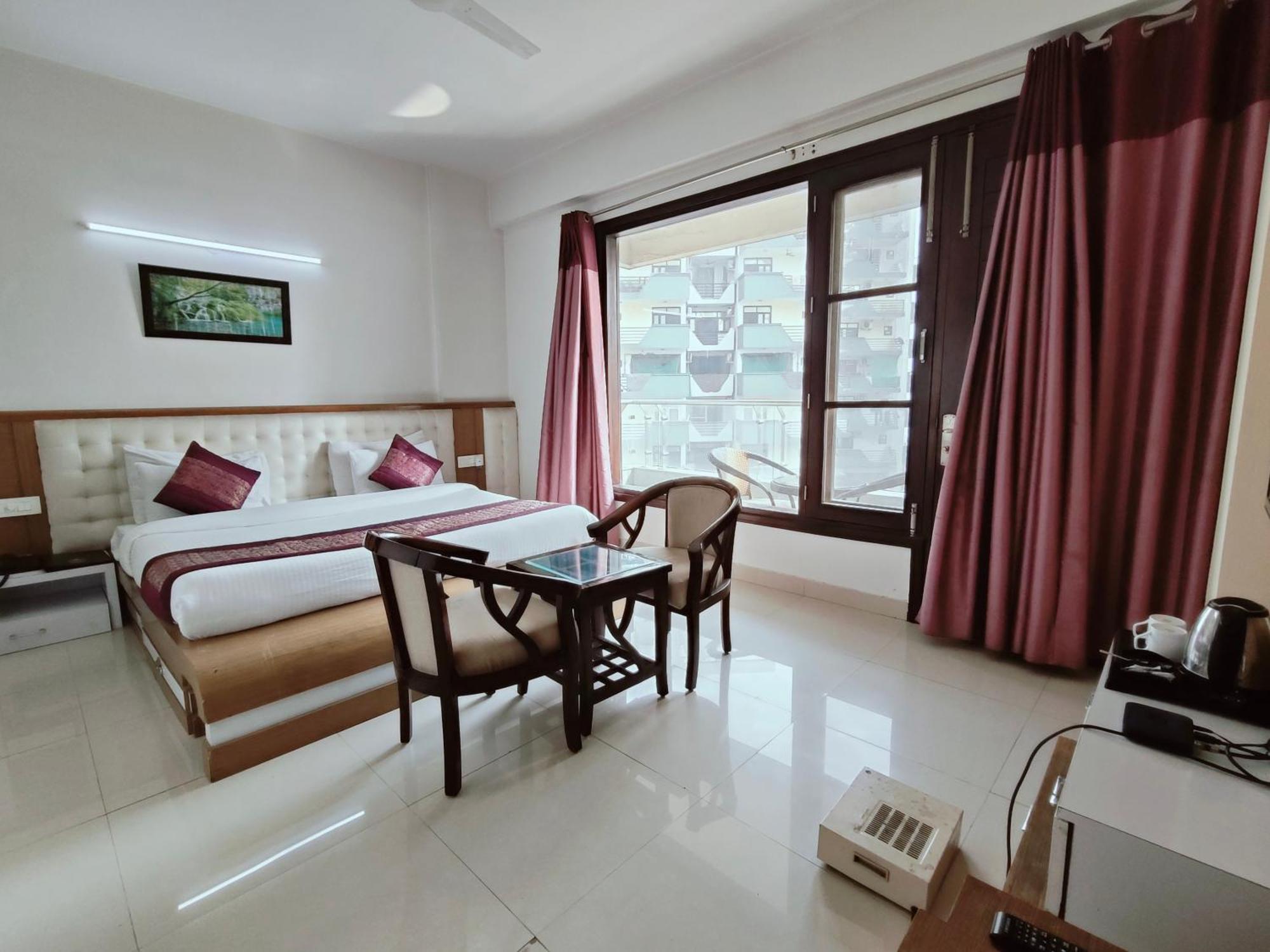 Apartment Gazebo & Medanta Gurgaon