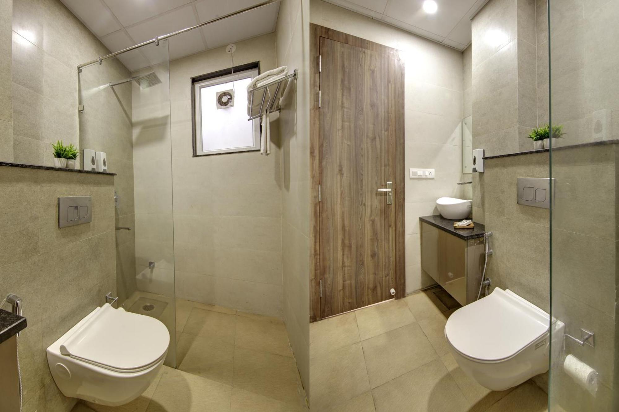 Limewood Stay-gold 1 Bhk Artemis Hospital Apartment *