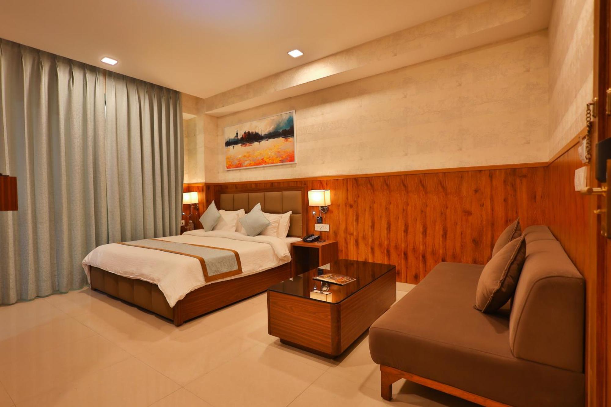 Hotel Clay Hotel, Sohna Road, Sector 49, Gurugram