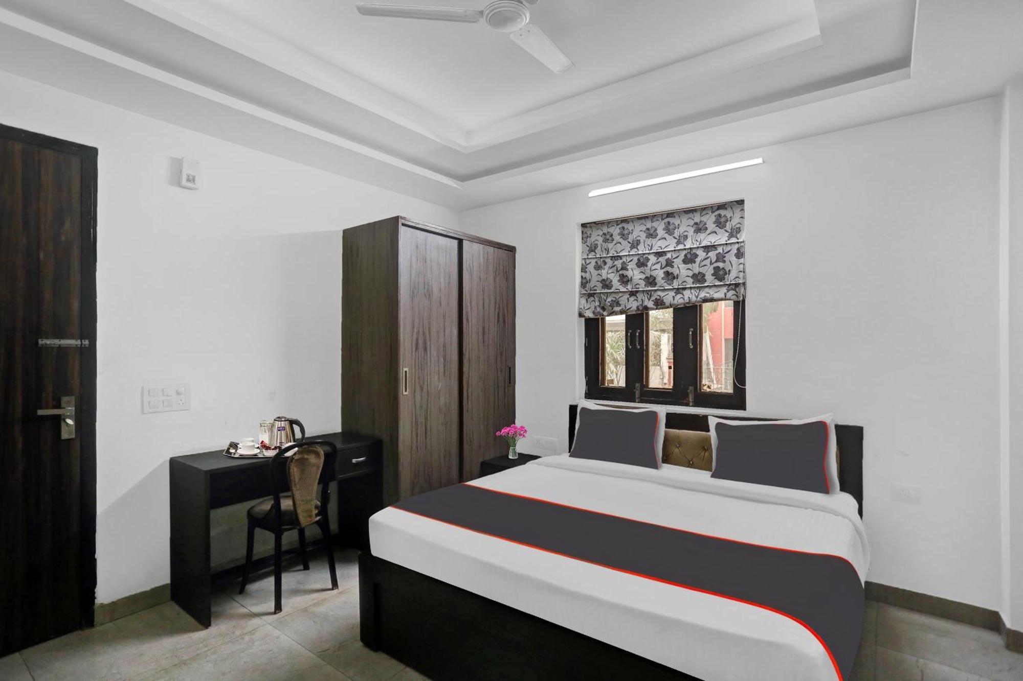 Collection O Birdhouse Residency Near Aravali Biodiversity Park Gurgaon