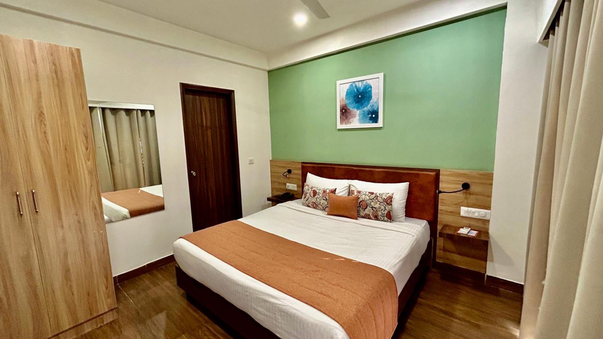 Hotel Residences By Limon 3*