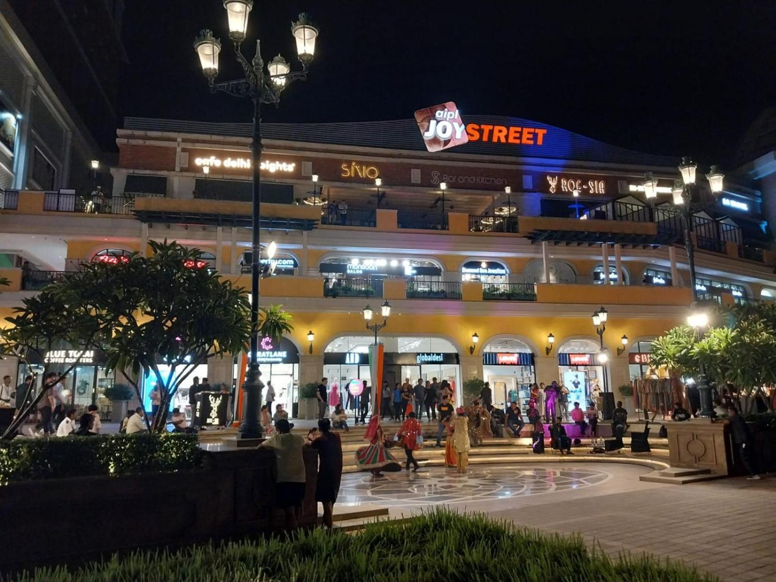 In A Mall Apartment