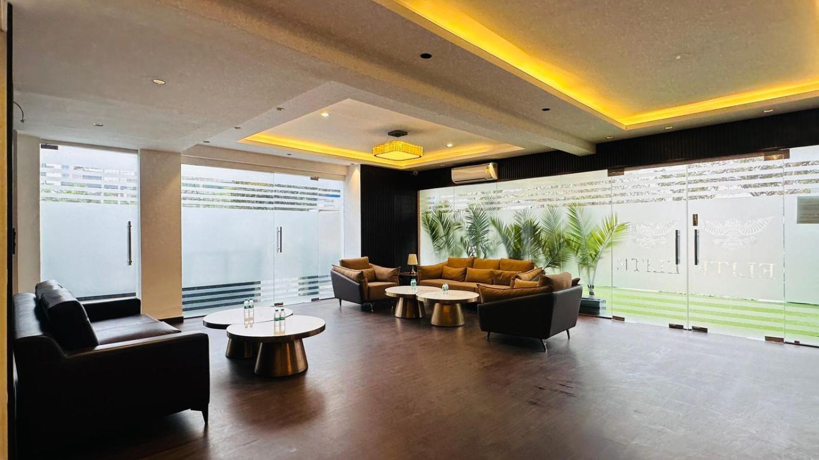 Elite 32 Avenue - Near Google Building Hotel 3*