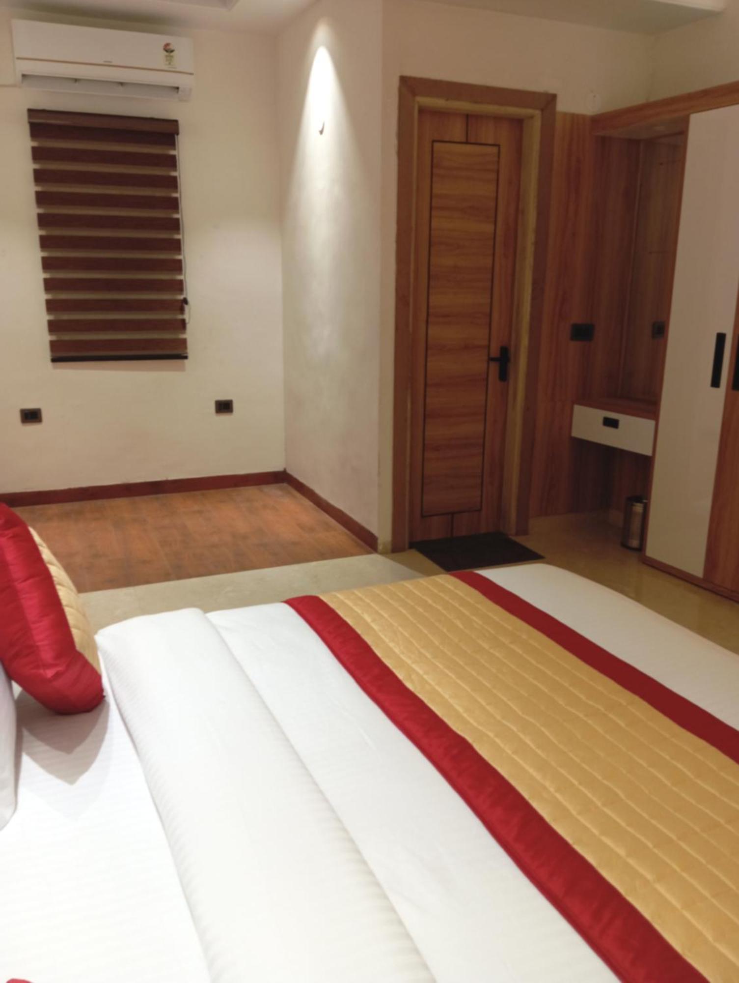 Masaga By Qcent, Gurugram Hotel 4*