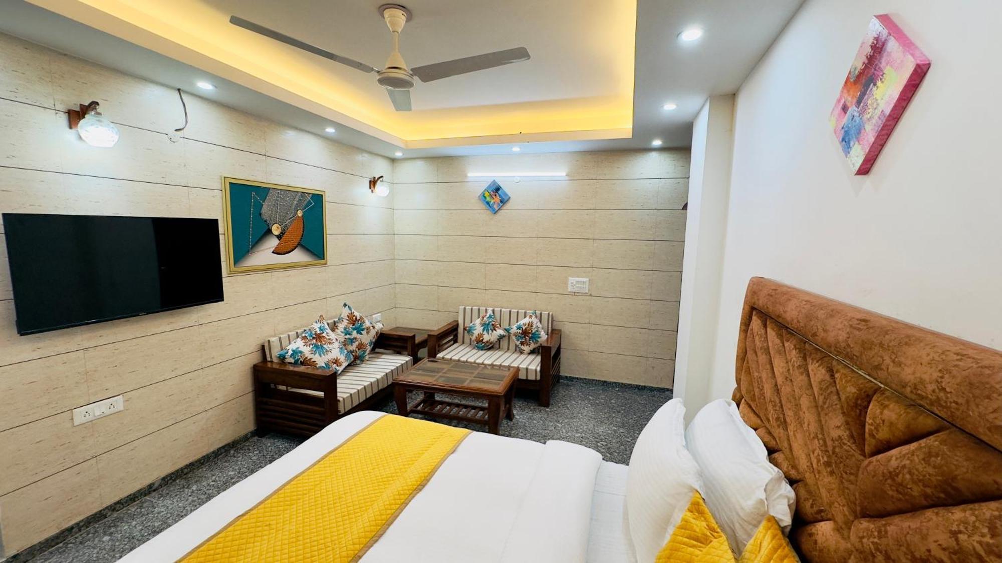 Hotel Plum Tree