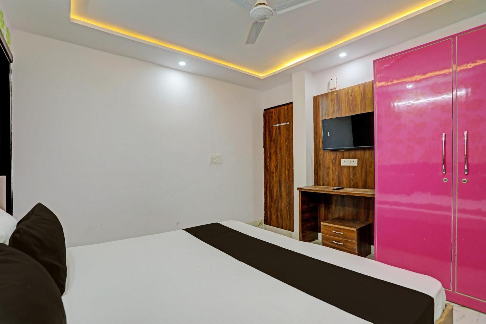 Hotel O Ananda Gurgaon