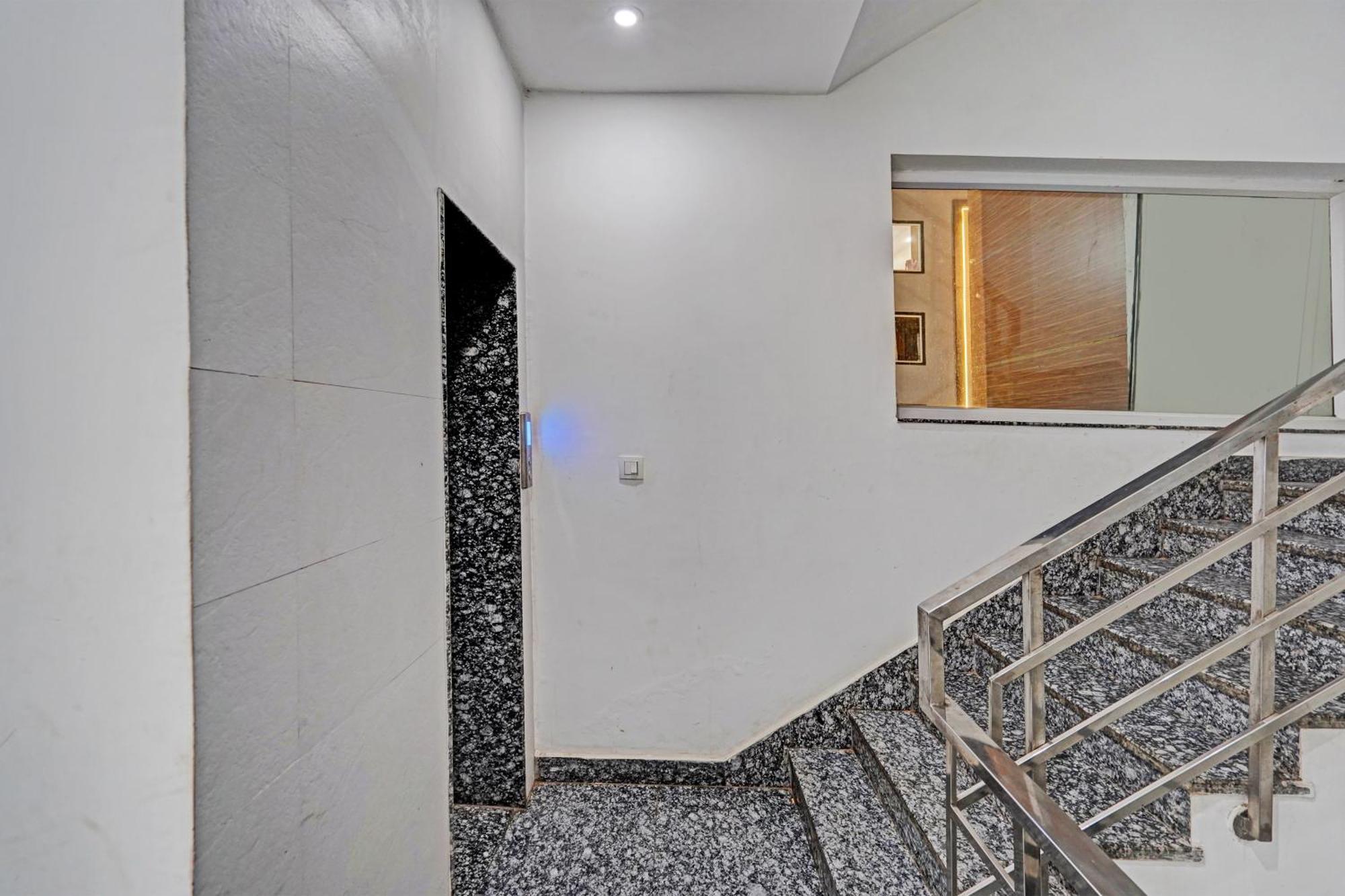Townhouse Akshay