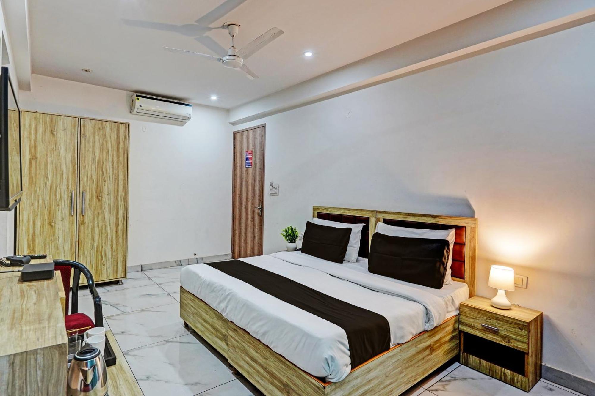 Townhouse Akshay 3* Gurgaon