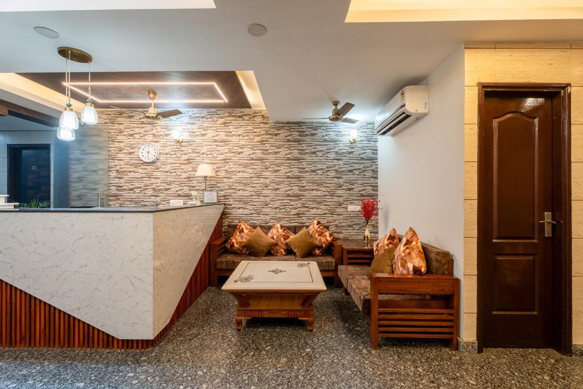 Plum Tree 3* Gurgaon