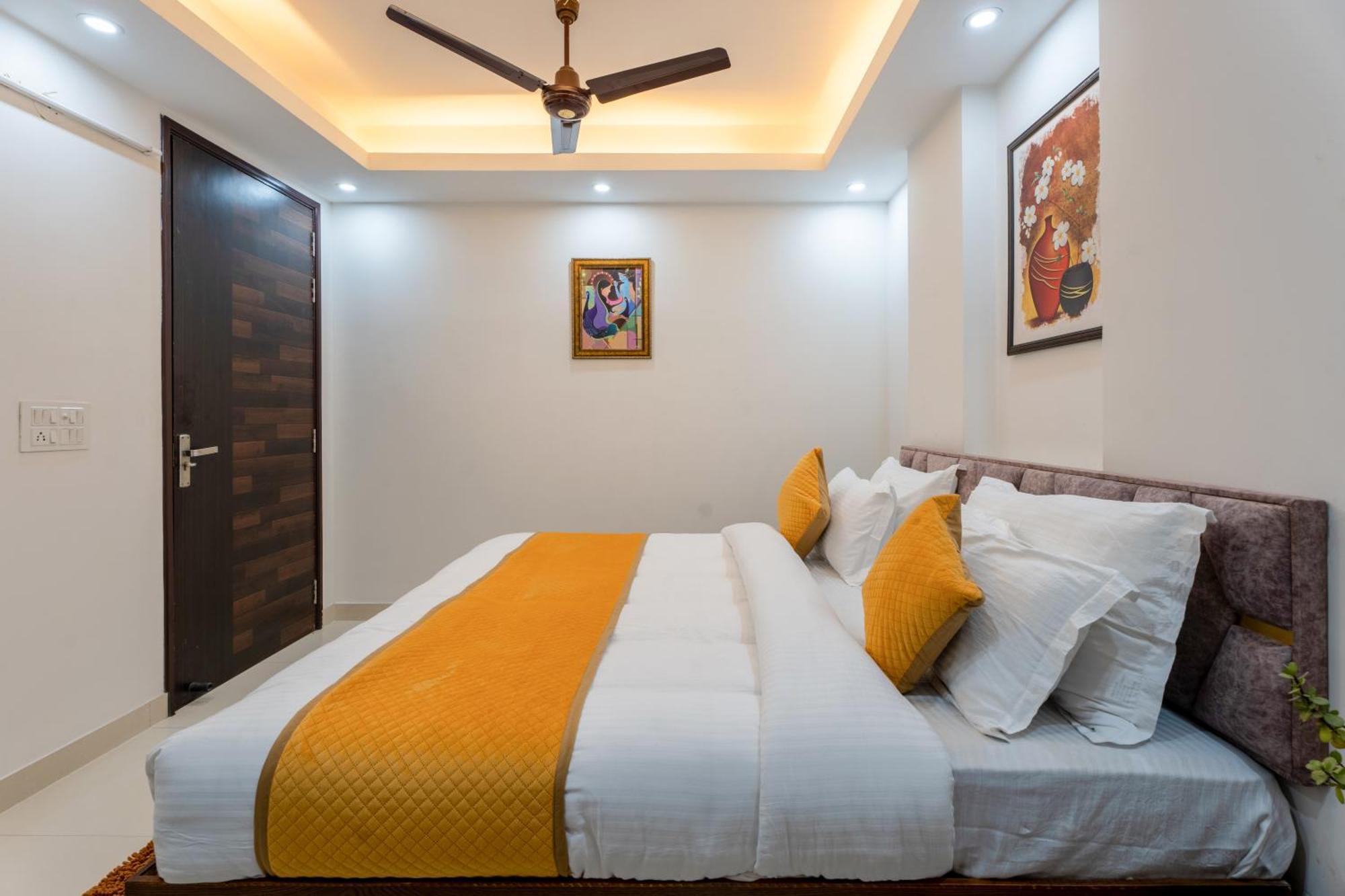 Hotel Plum Tree