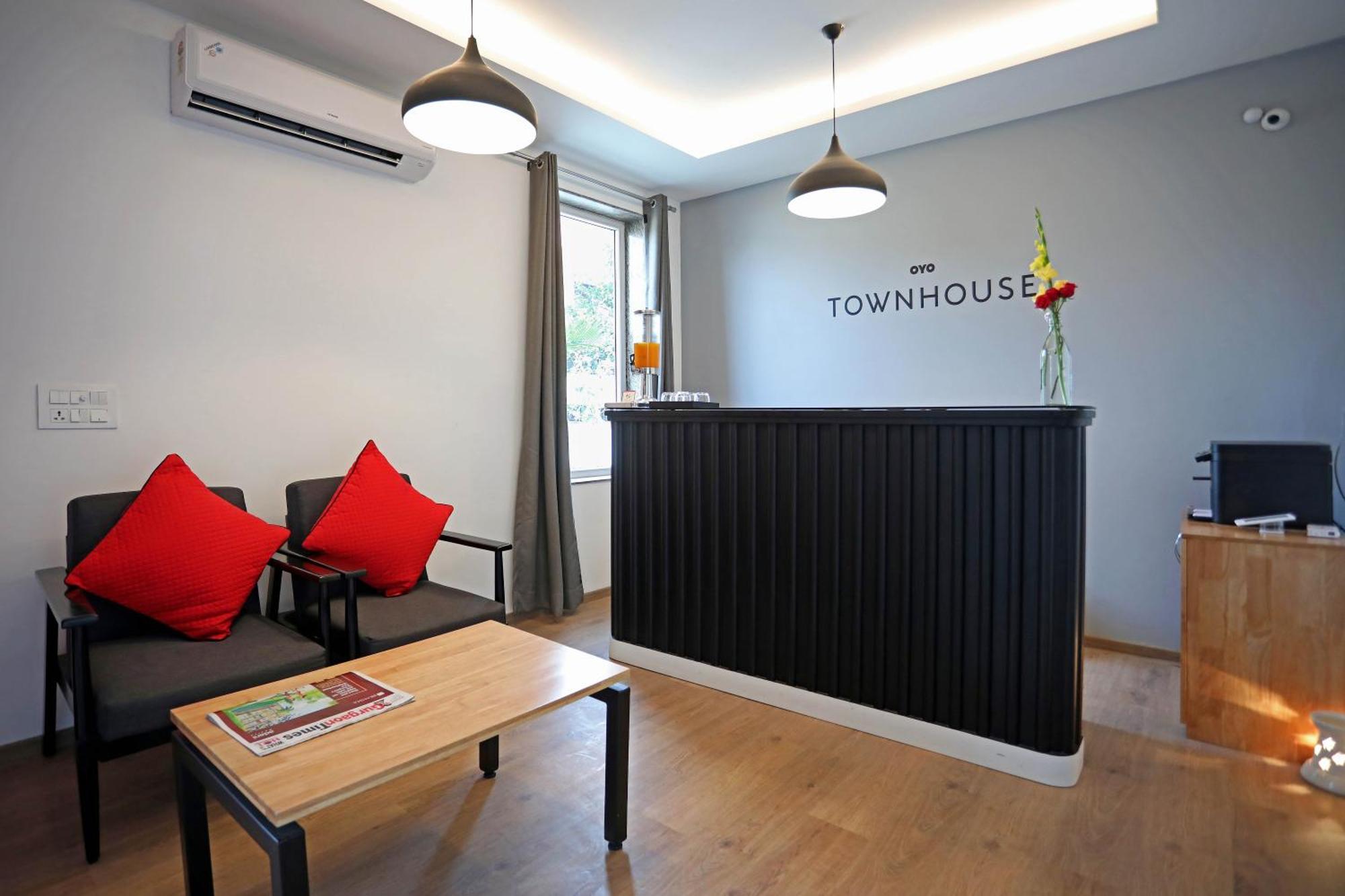 Hotel Oyo Townhouse 024 Sector 47 3*