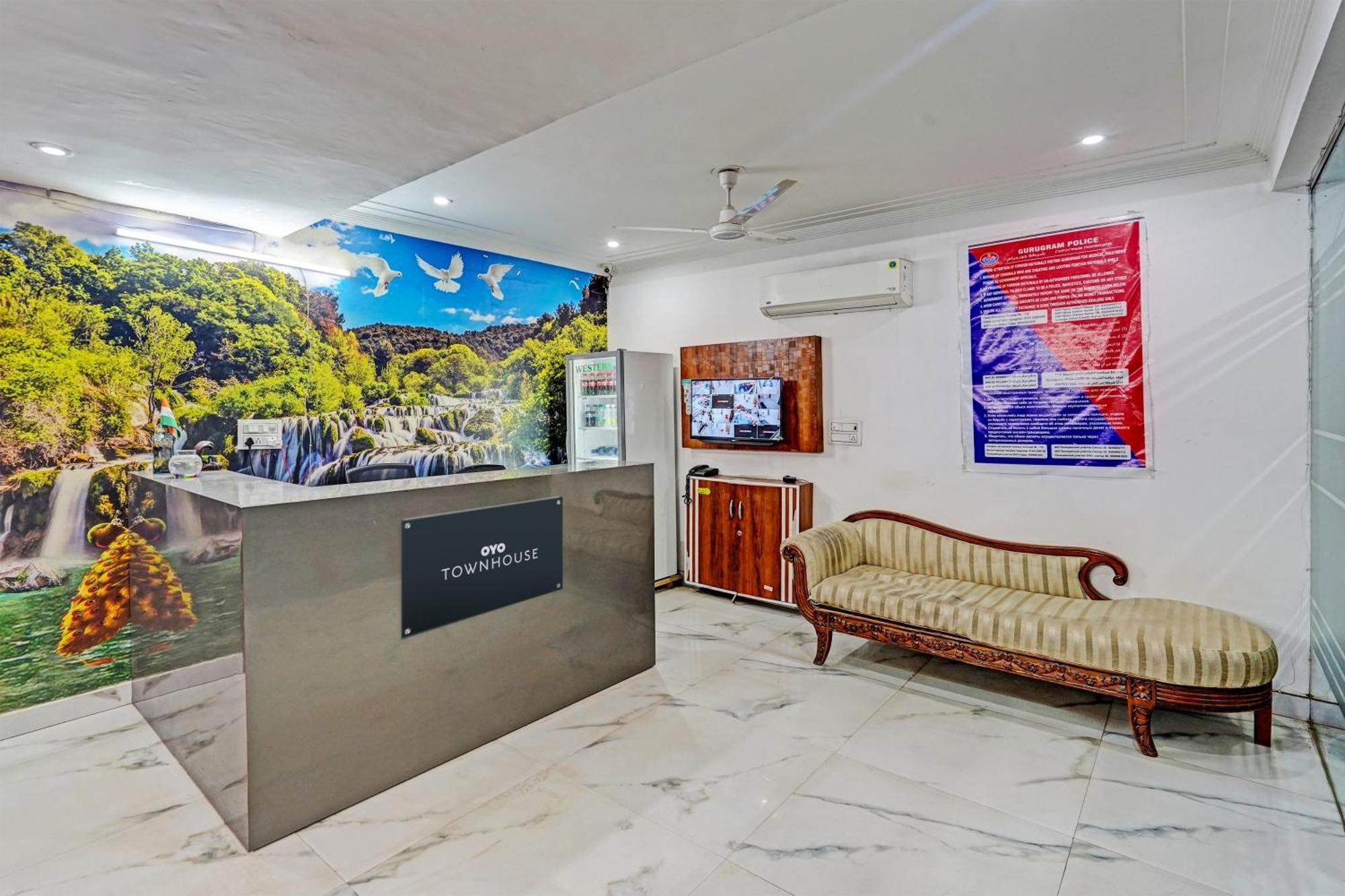Townhouse Akshay Hotel 3*