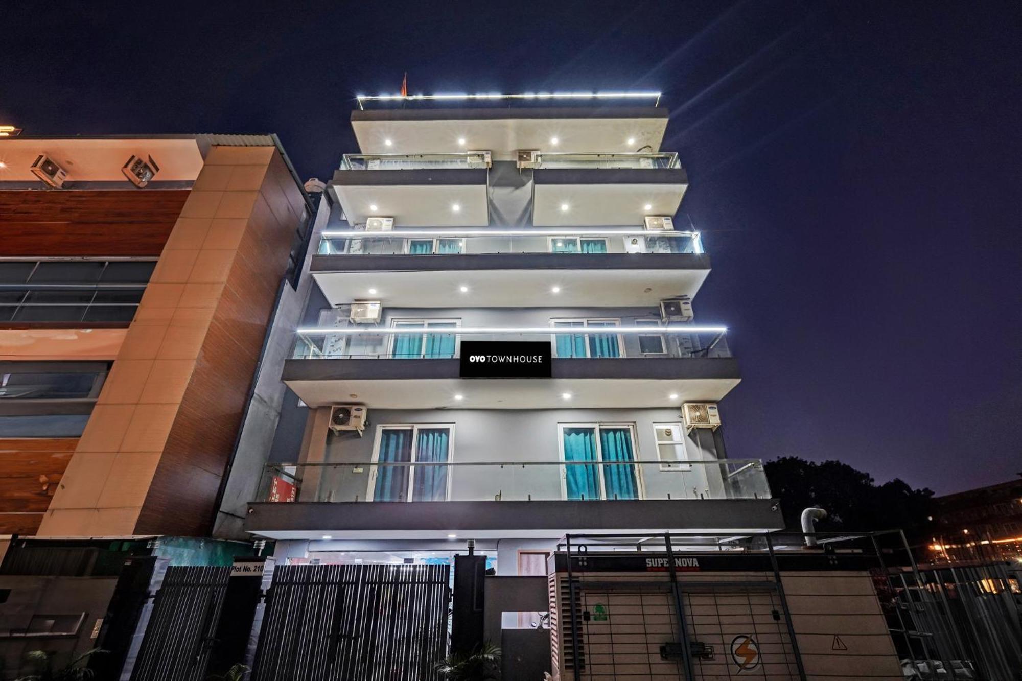 Townhouse Akshay Hotel 3*