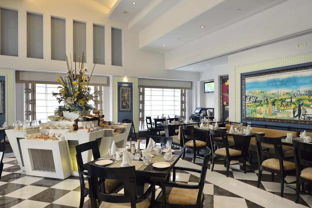 Hotel Park Plaza Gurgaon