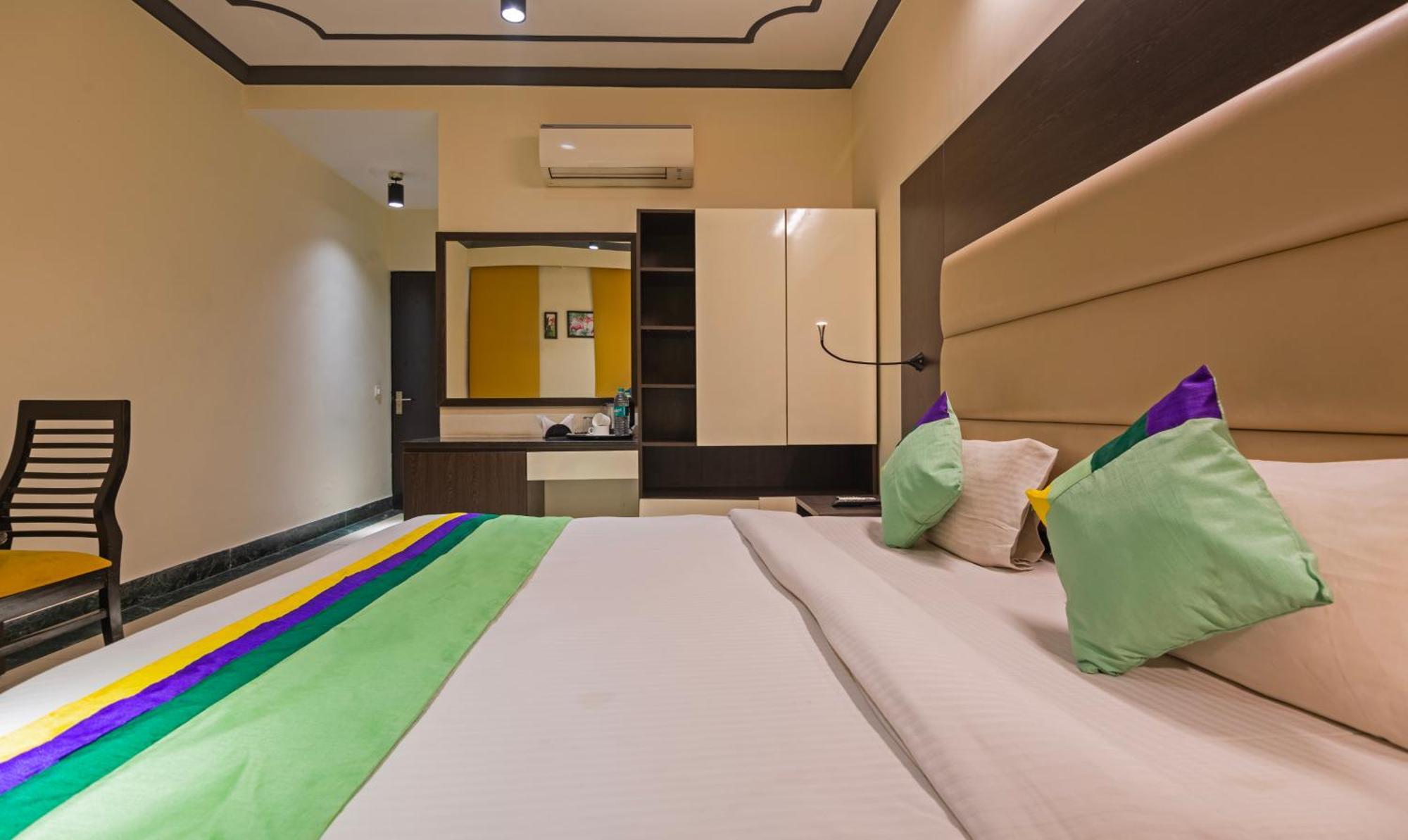 Townhouse Sushant Lok Phase 1 Formerly Hotel Neven Gurgaon