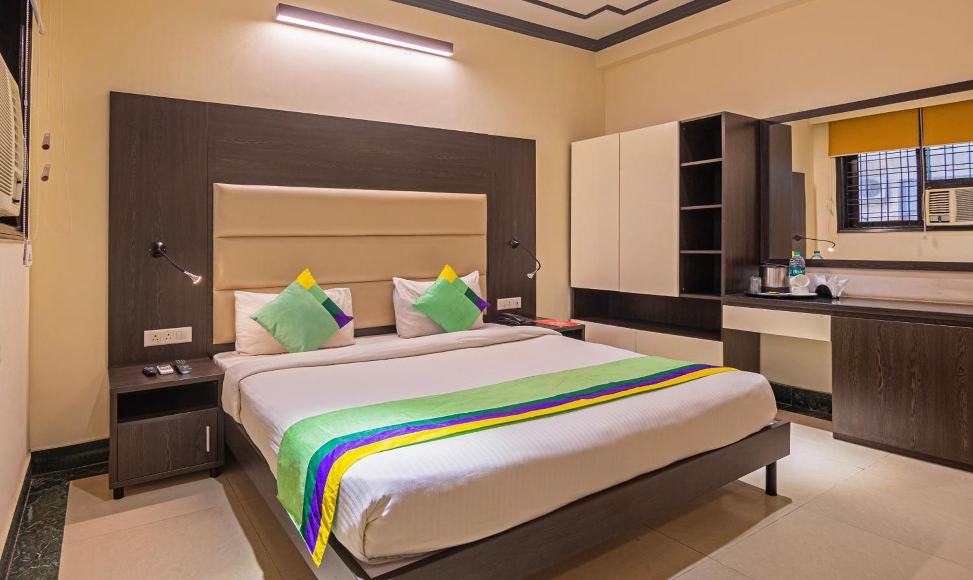Townhouse Sushant Lok Phase 1 Formerly Hotel Neven Gurgaon