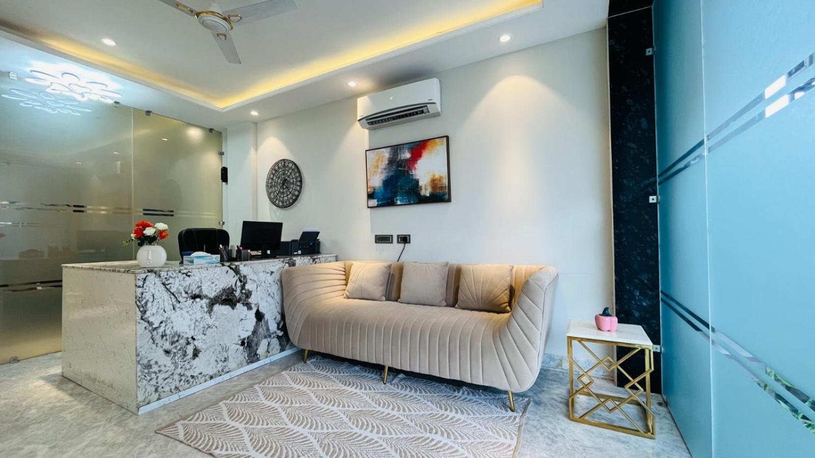 Bluo 1bhk - Balcony, Lift, Gym, Parking