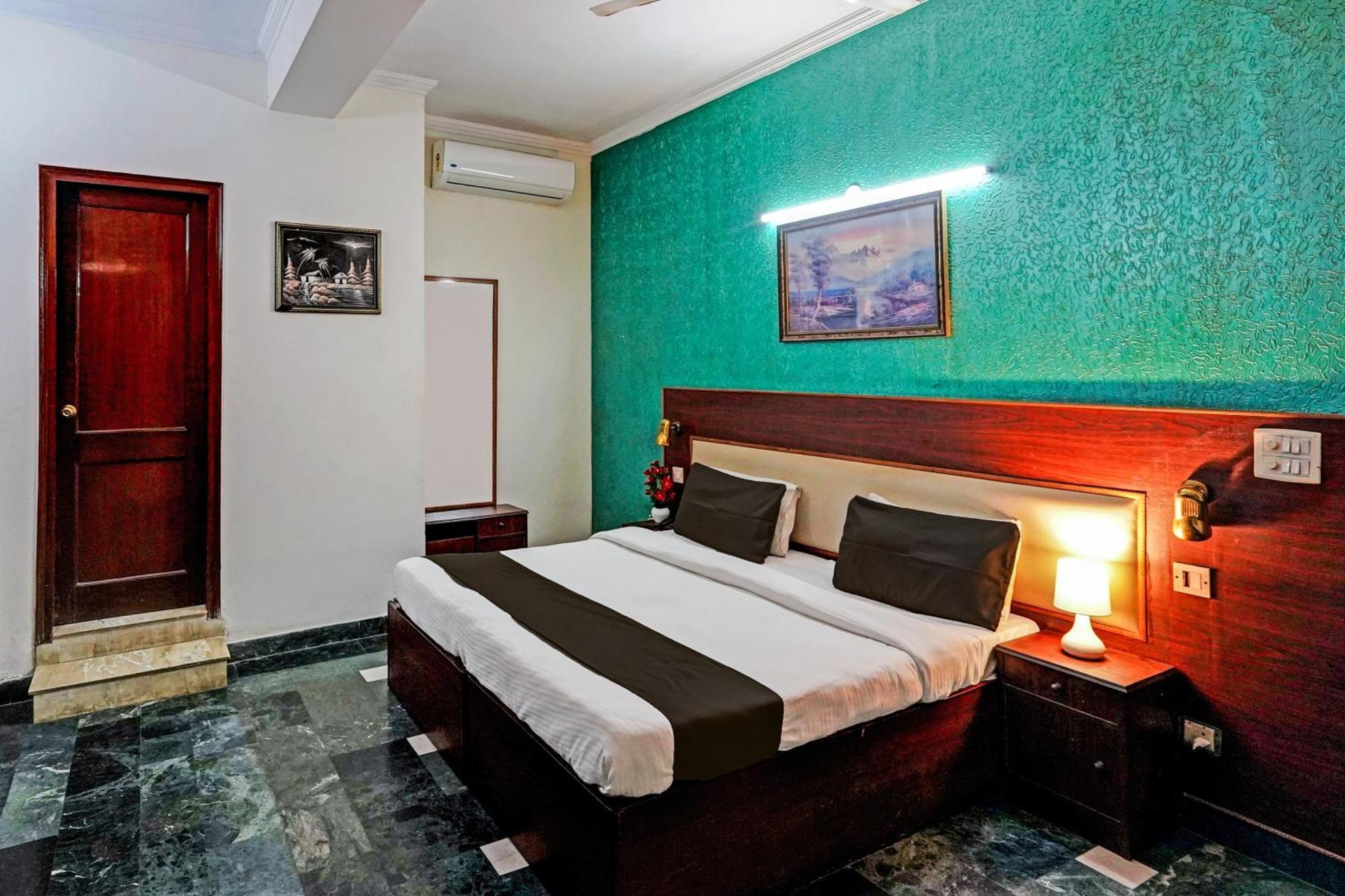 O Primero Near Aravali Biodiversity Park 3*