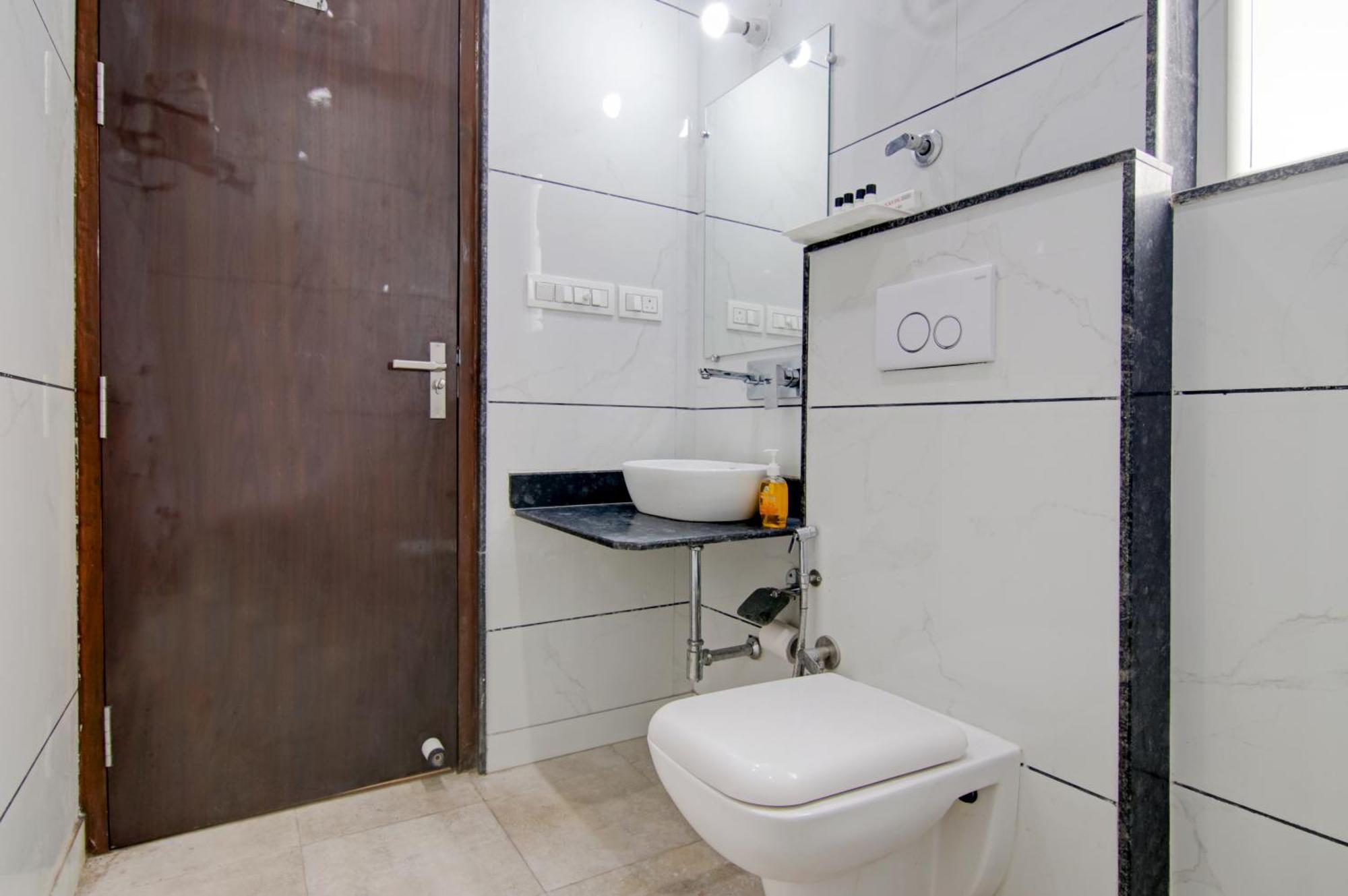 Hotel Good Will Residency - Cyber 4*