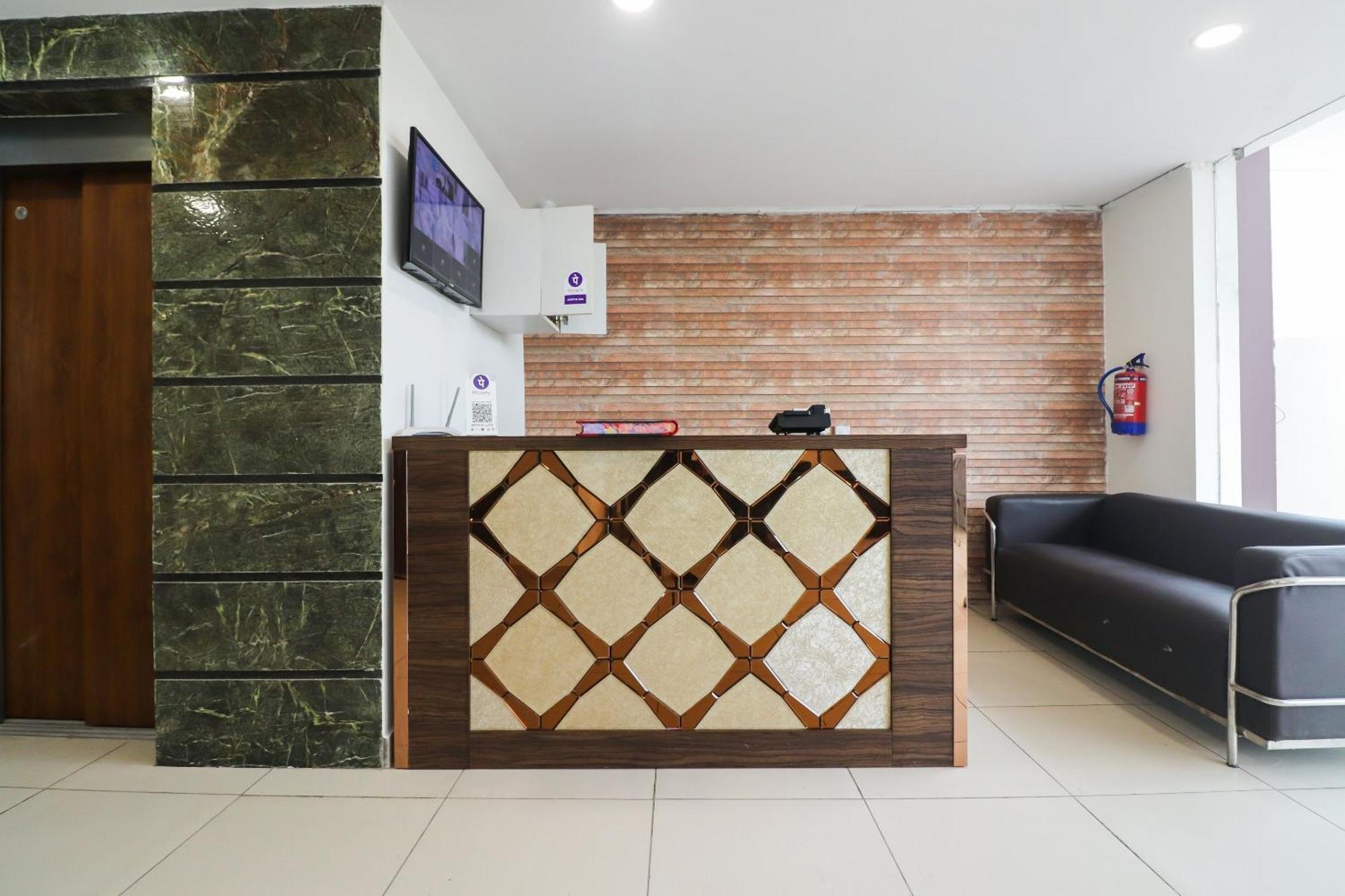 Collection O Leaf Residency Hotel 3*