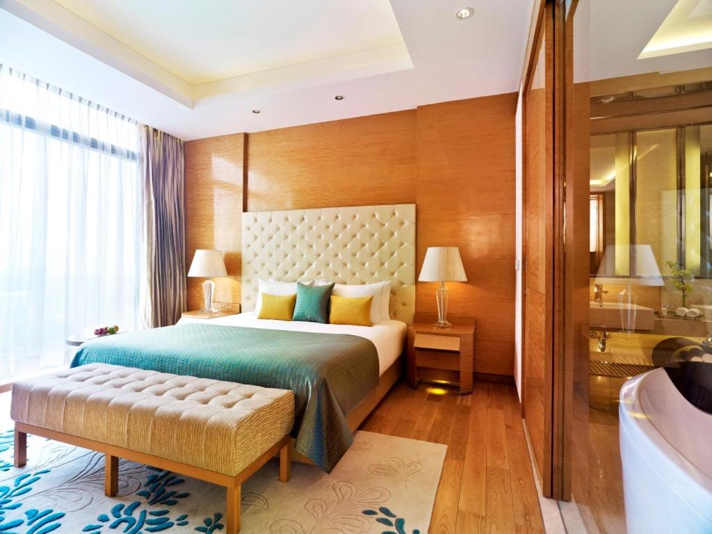 Taj Centre Gurugram Hotel Gurgaon