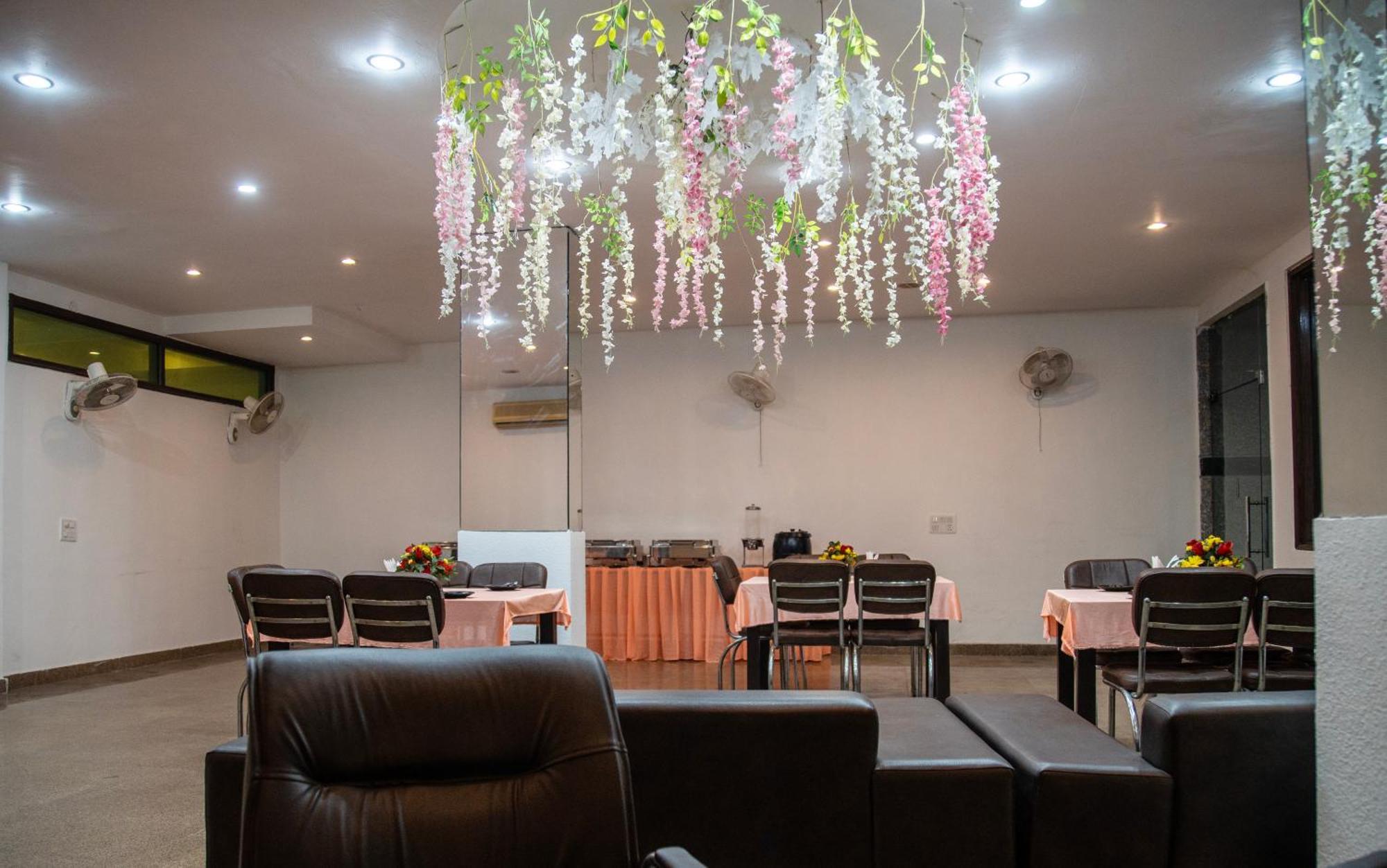 Hotel Nikko Blue - Boutique Gurgaon
