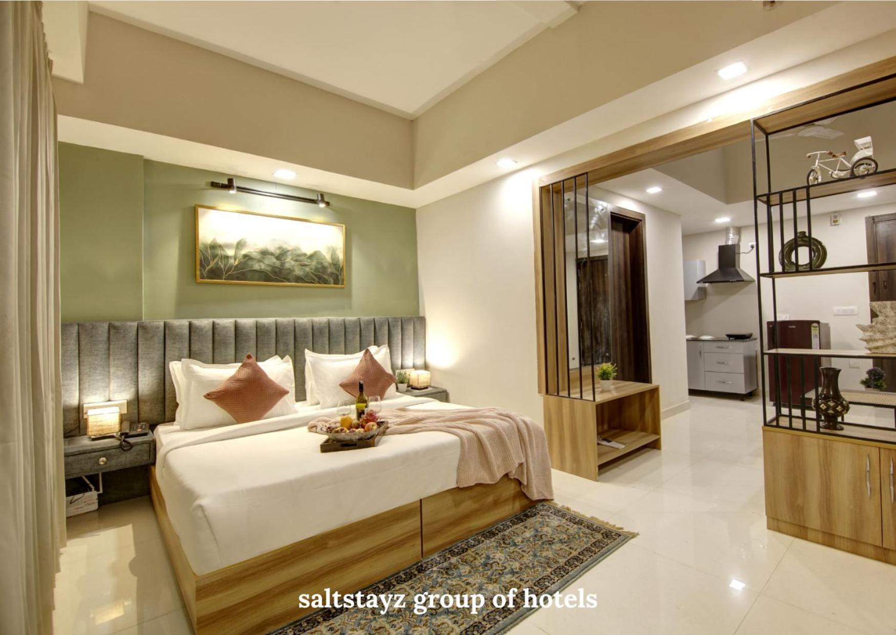 Apartment Saltstayz Luxe Executive Studio Apartment- Golf Course Extension Road Gurgaon