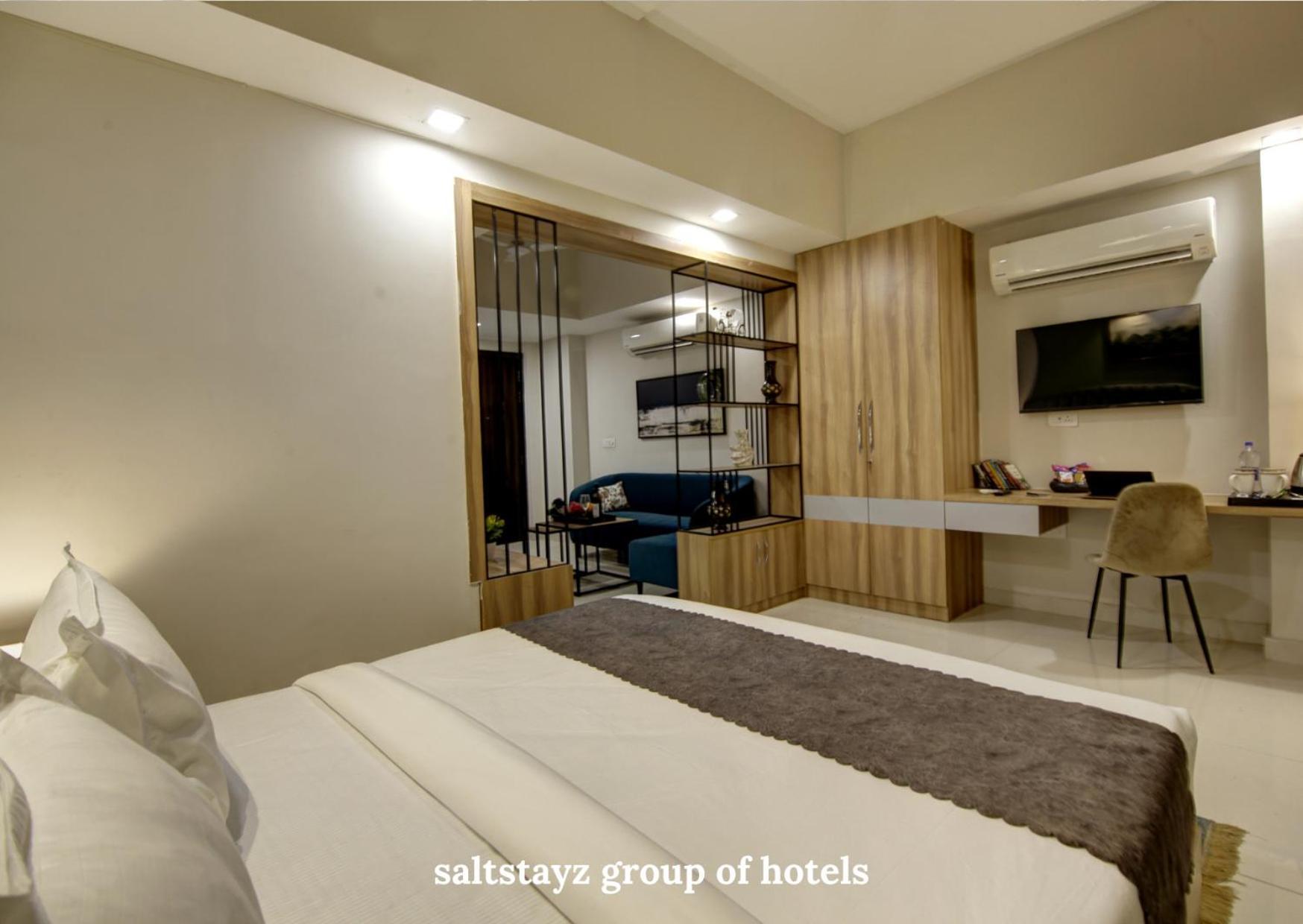 Apartment Saltstayz Luxe Executive Studio Apartment- Golf Course Extension Road *