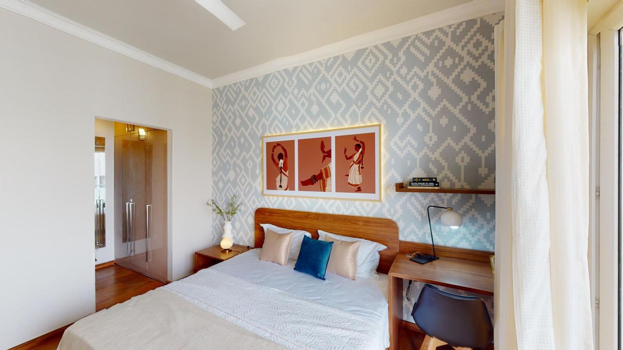 Priya Gurgaon Apartment *