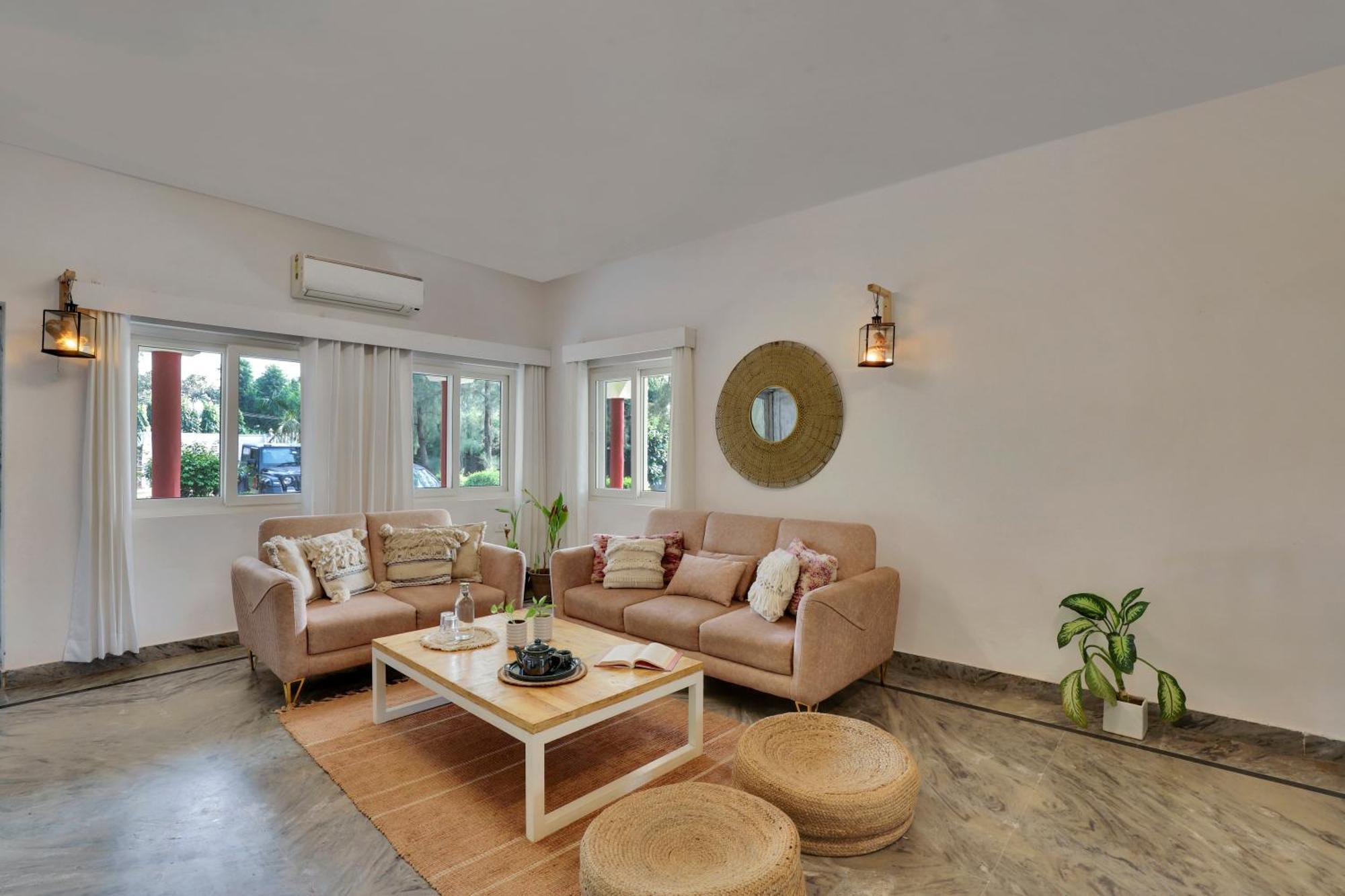 Alaya 4bhk With Pvt Pool & Garden - Manesar