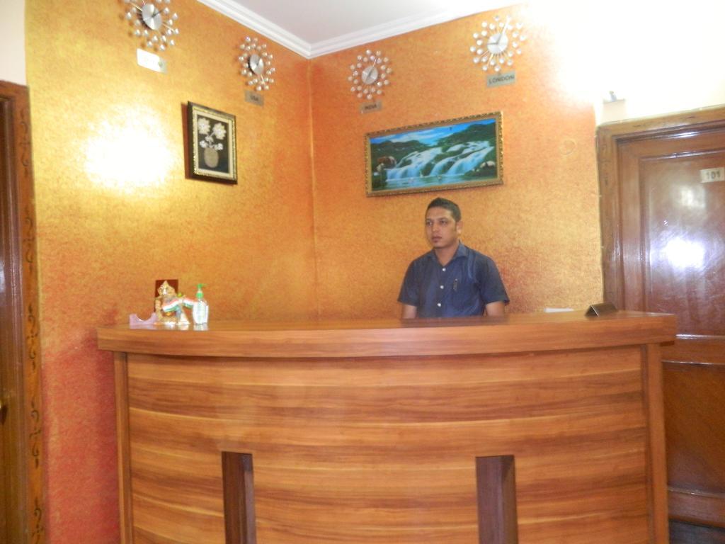 Hotel Jmd Residency 2*