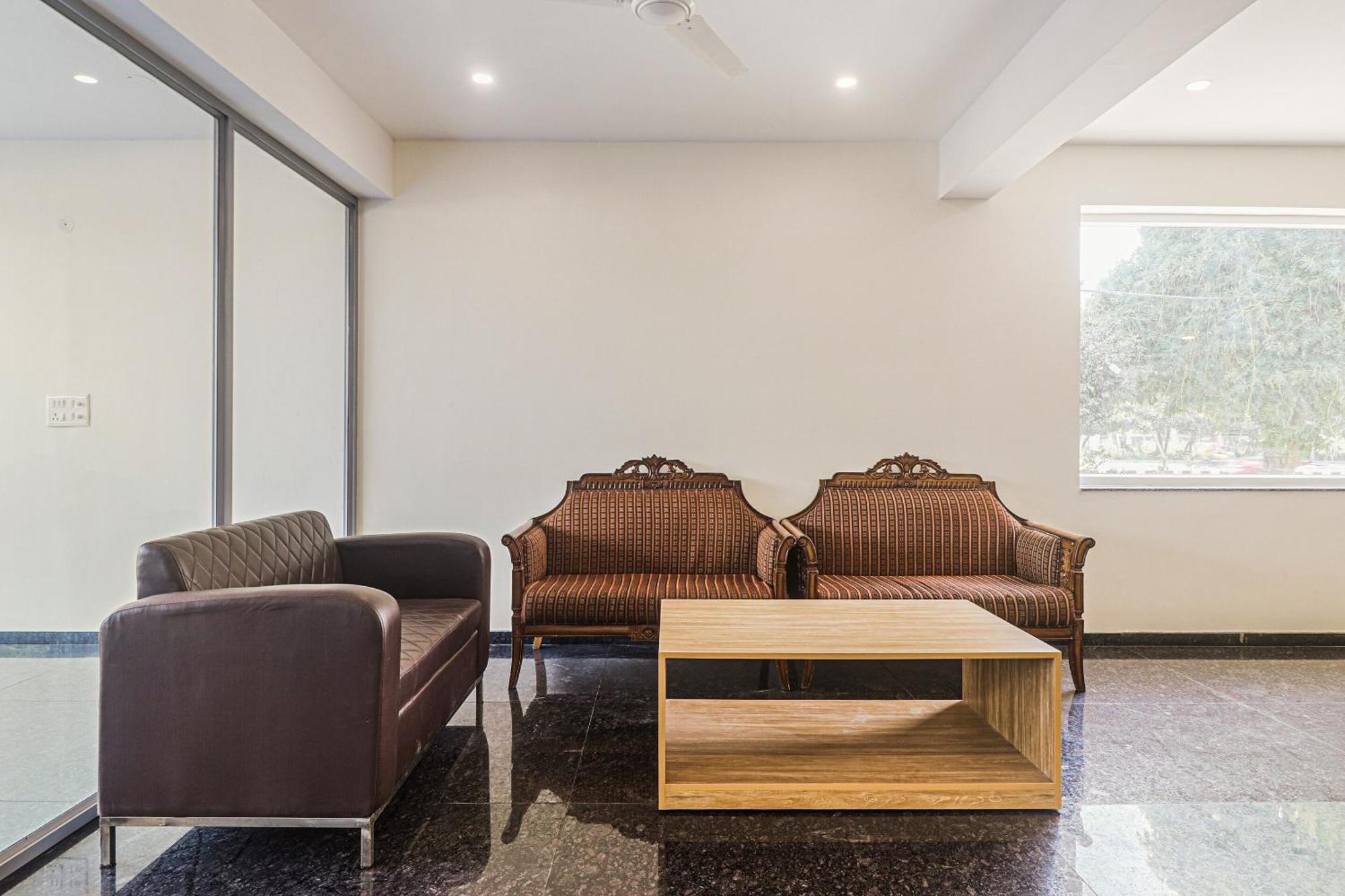 Townhouse Infinity Near Appu Ghar