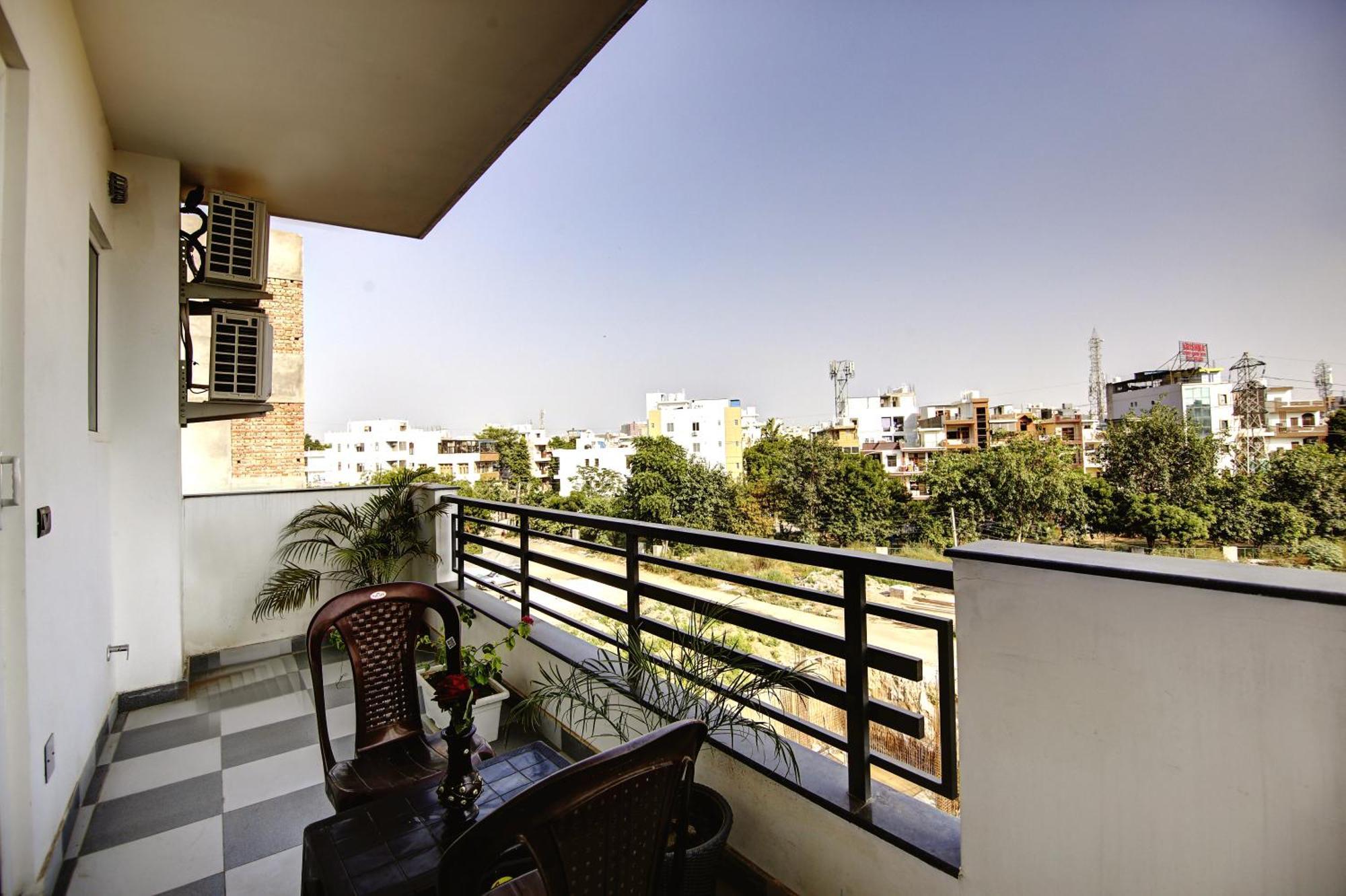 360 Degree Hotel Gurgaon