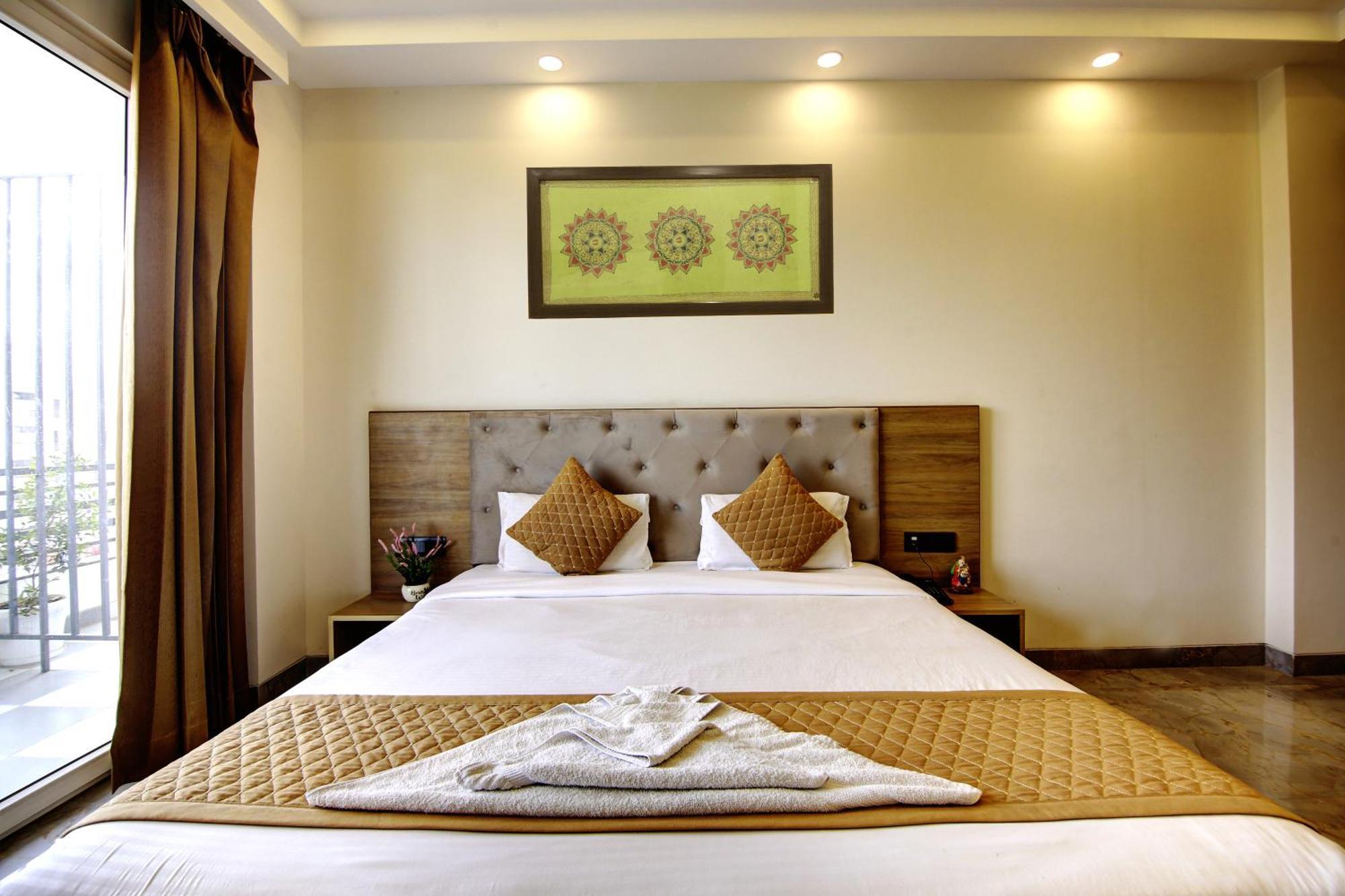 360 Degree Hotel 3*