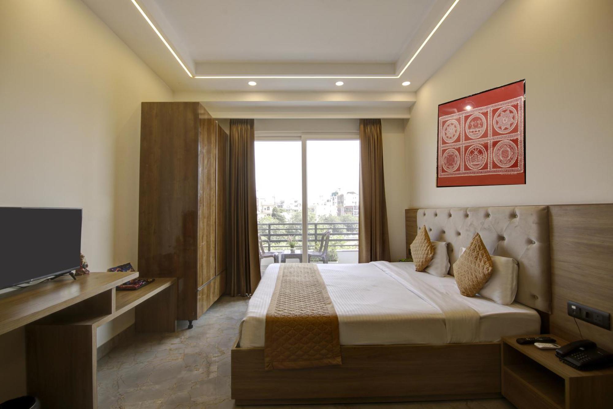 Hotel 360 Degree