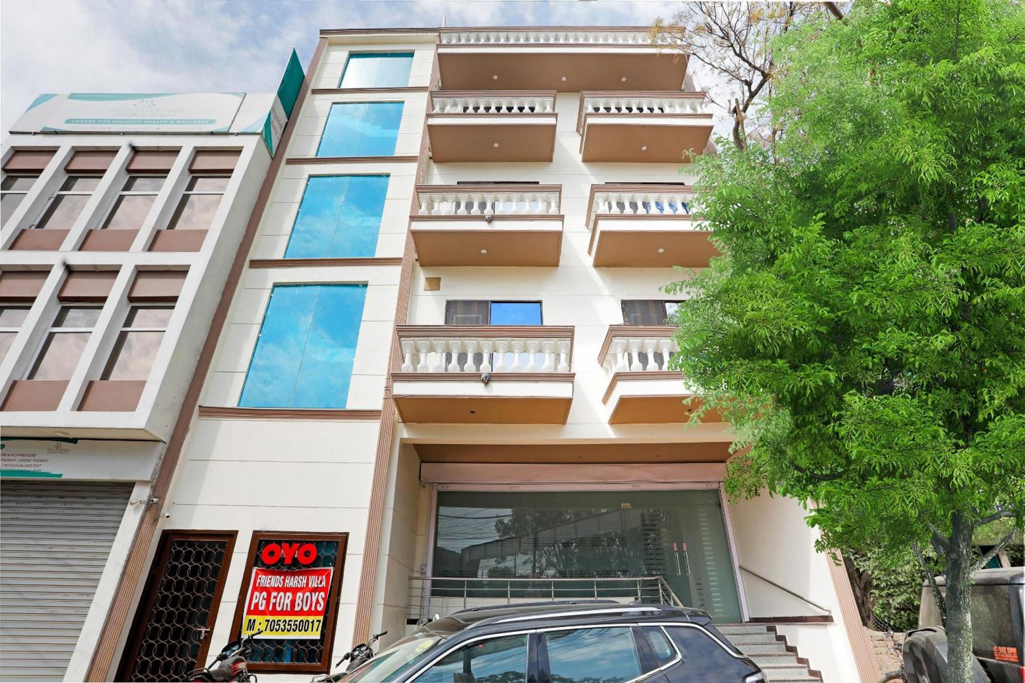 O Welcome Residency Hotel 4*