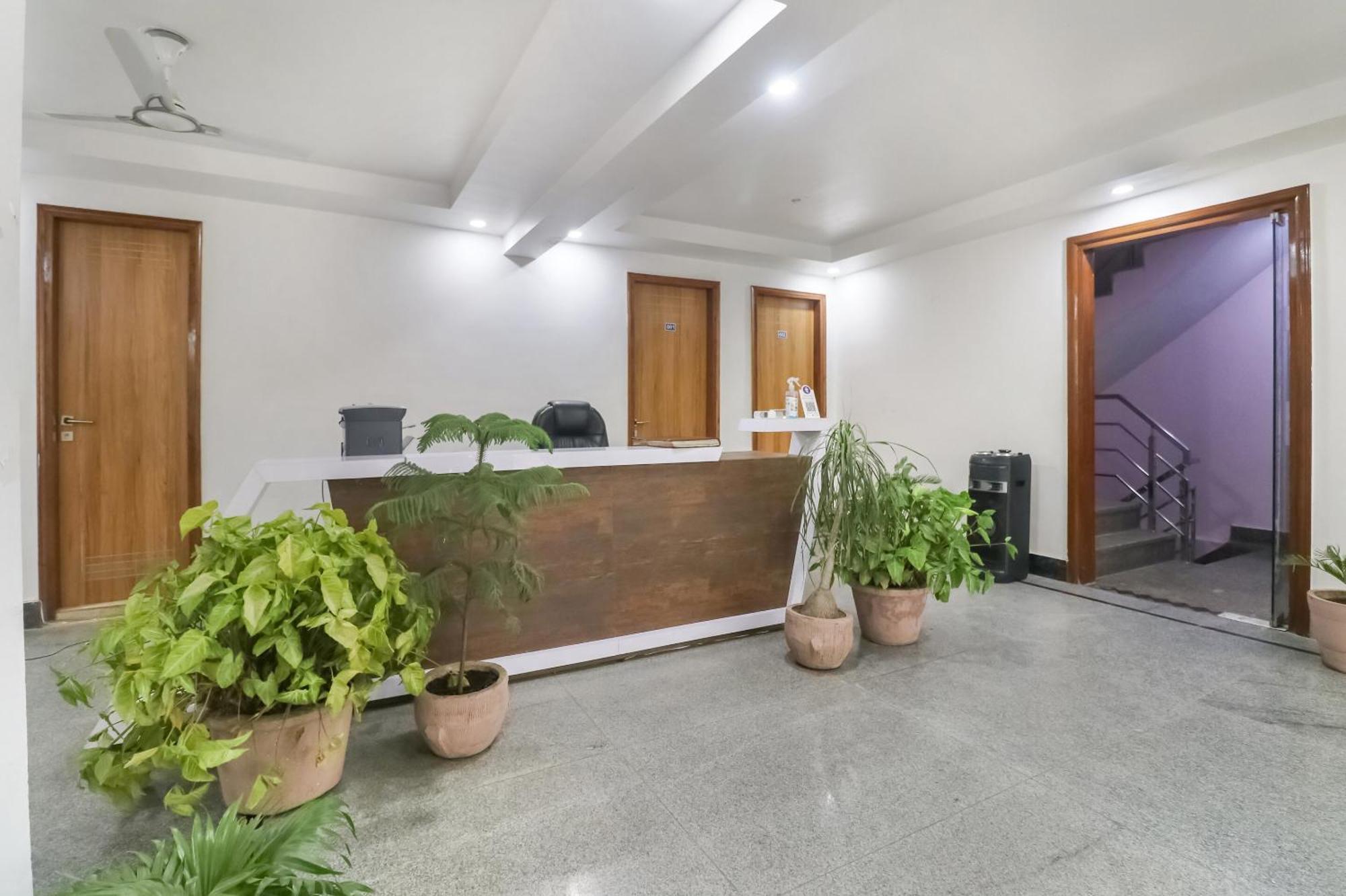 Oyo Aqua Near Omaxe Celebration Mall Hotel Gurgaon