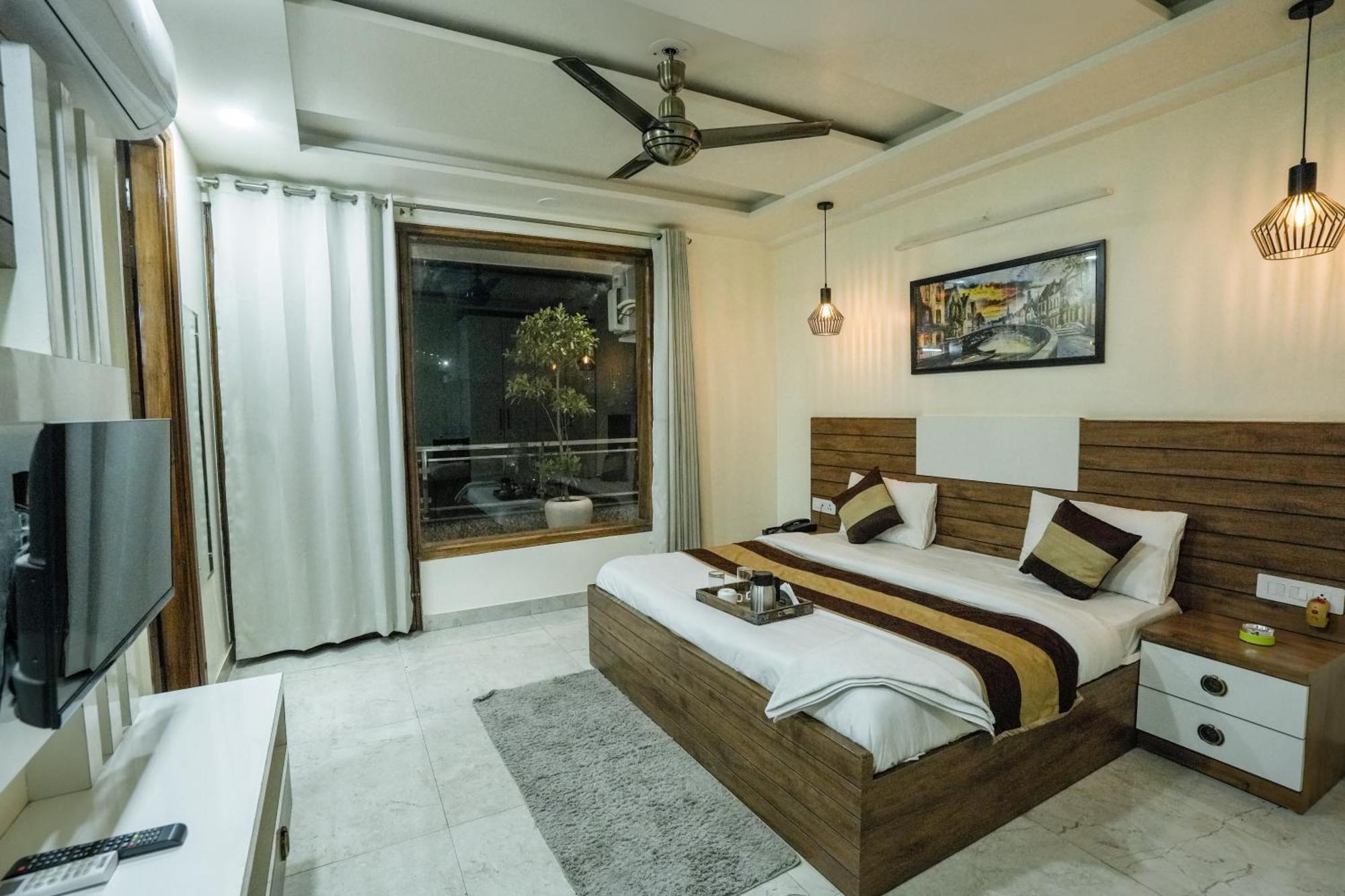 Hotel Maharaja Palace Boutique Near Medanta Medicity Gurgaon
