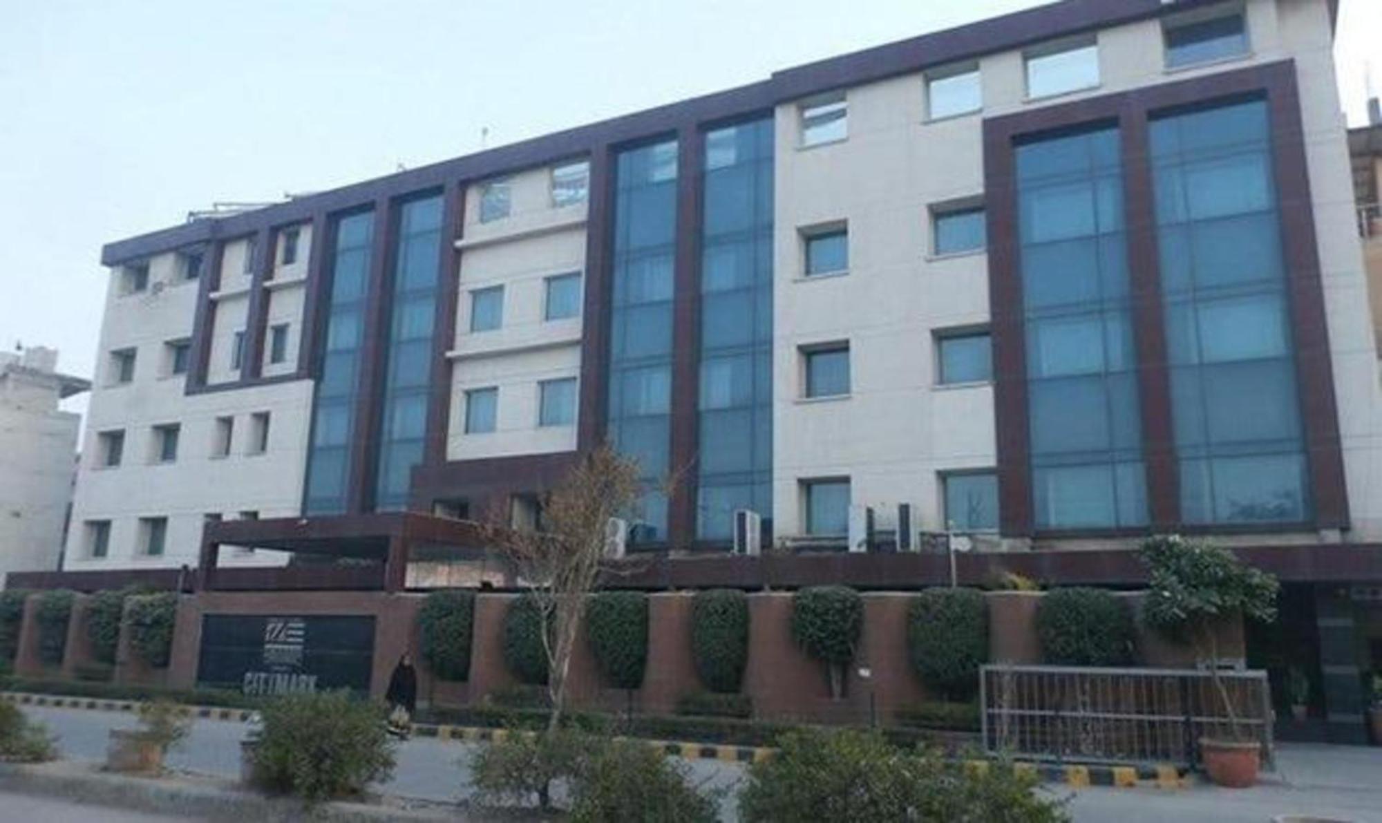 Fabhotel Prime B City Mark 3* Gurgaon