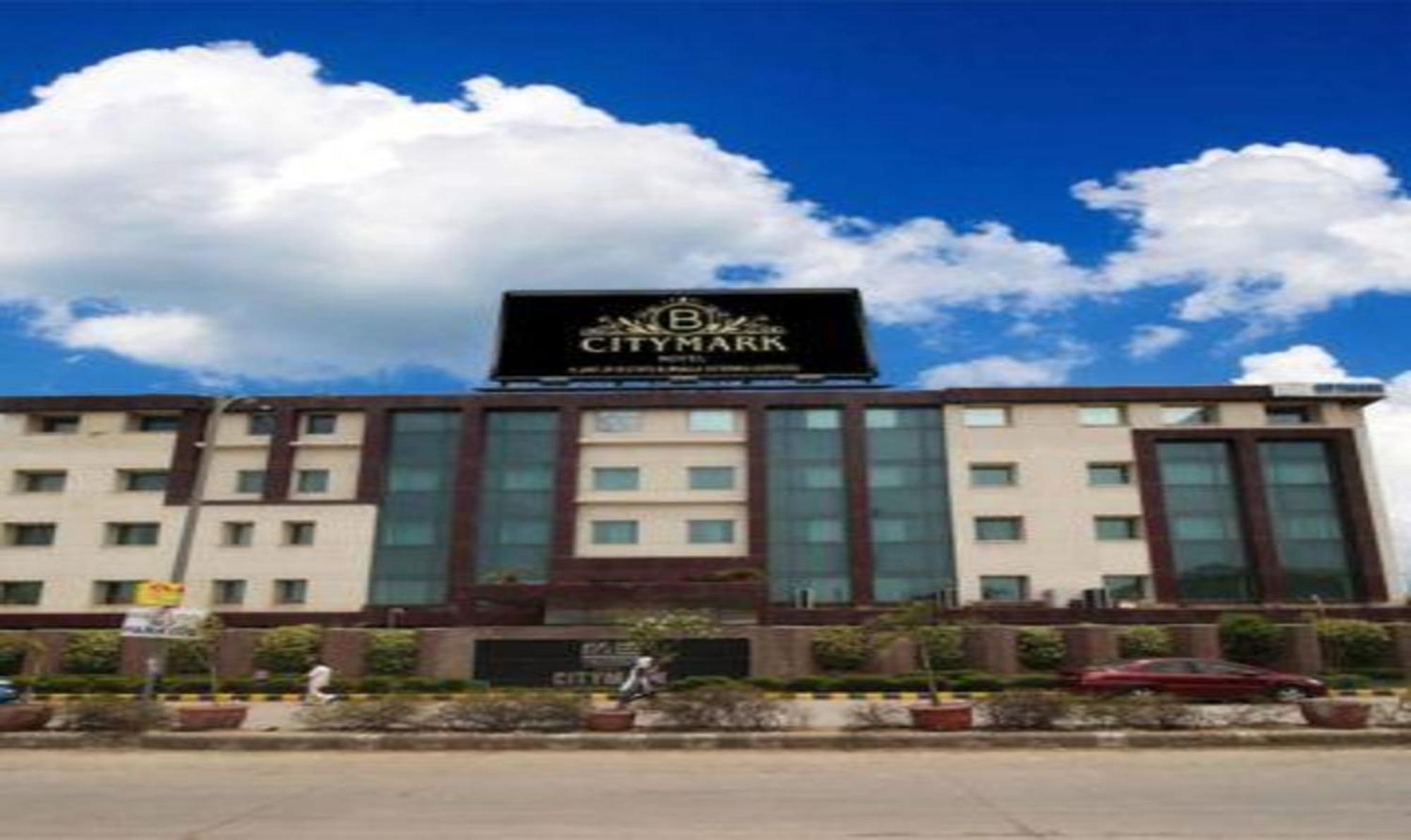 Fabhotel Prime B City Mark