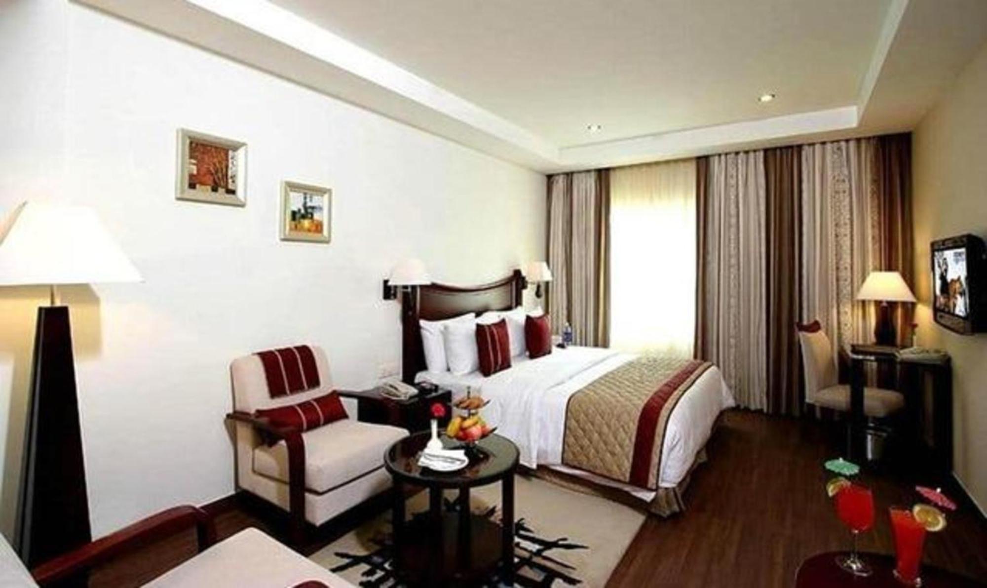 Fabhotel Prime B City Mark 3* Gurgaon