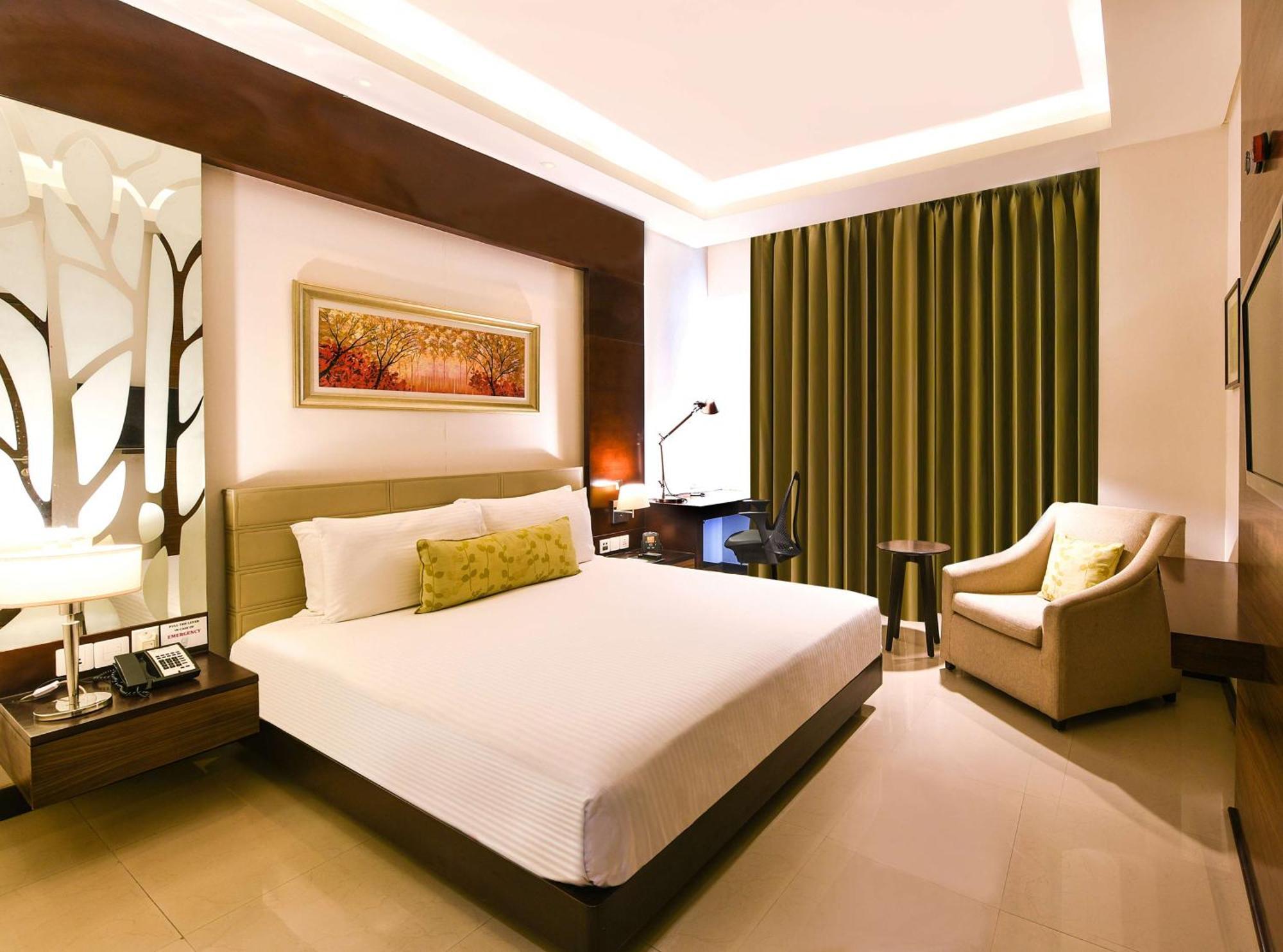 Hotel Doubletree By Hilton Gurugram Baani Square Gurgaon
