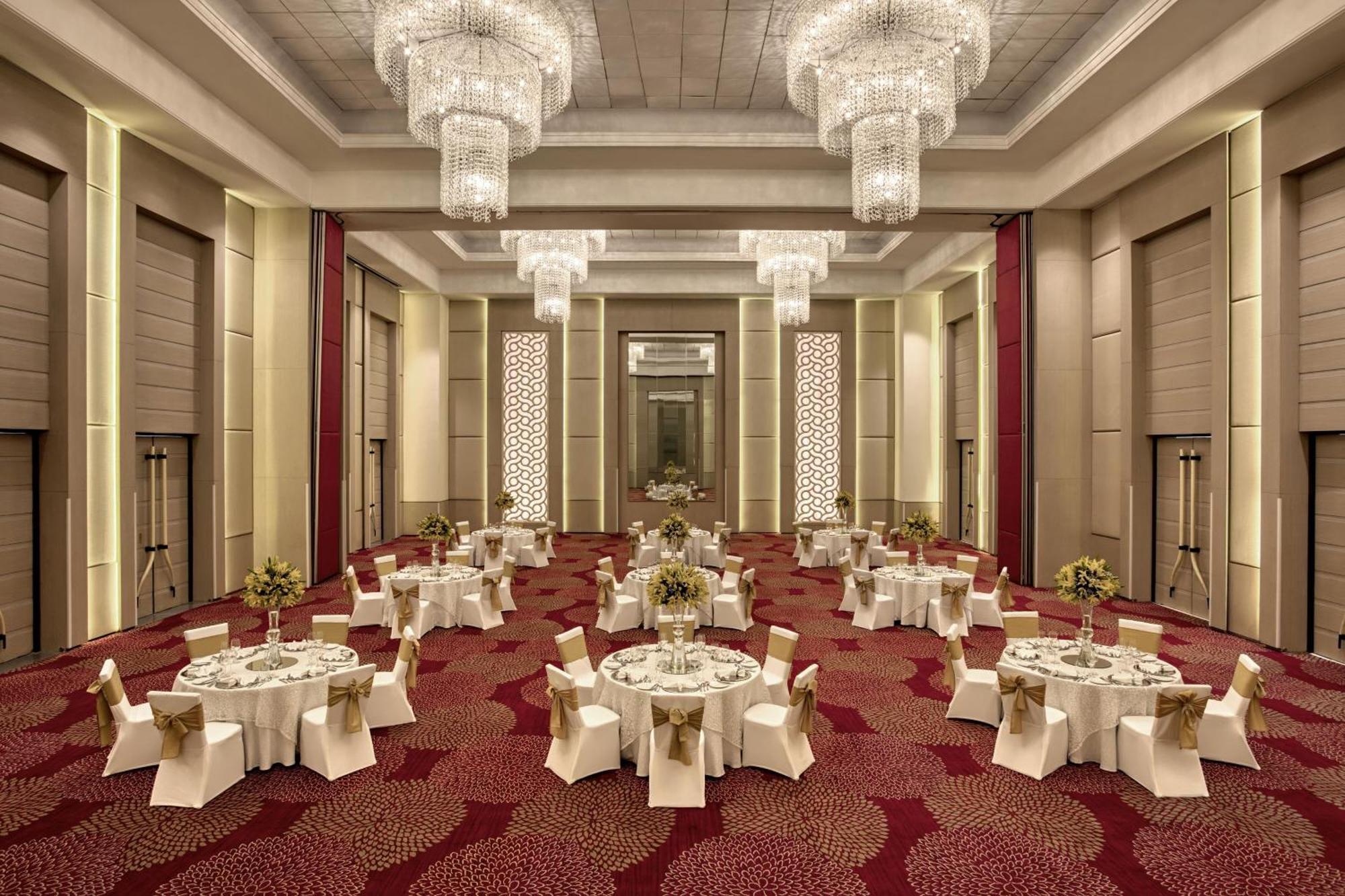 Le Meridien Gurgaon, Delhi Ncr