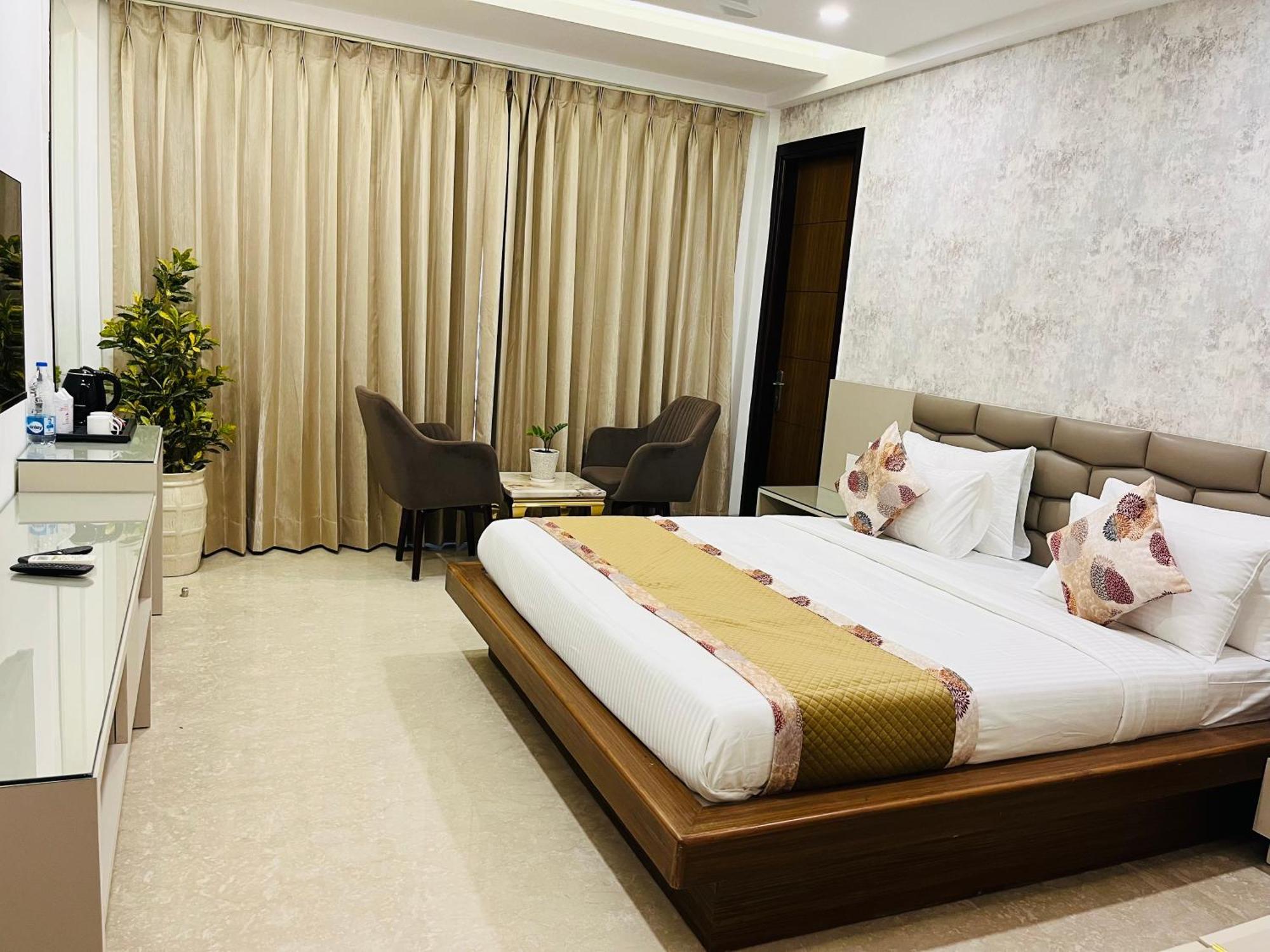 Apartment Gazebo & Medanta Gurgaon