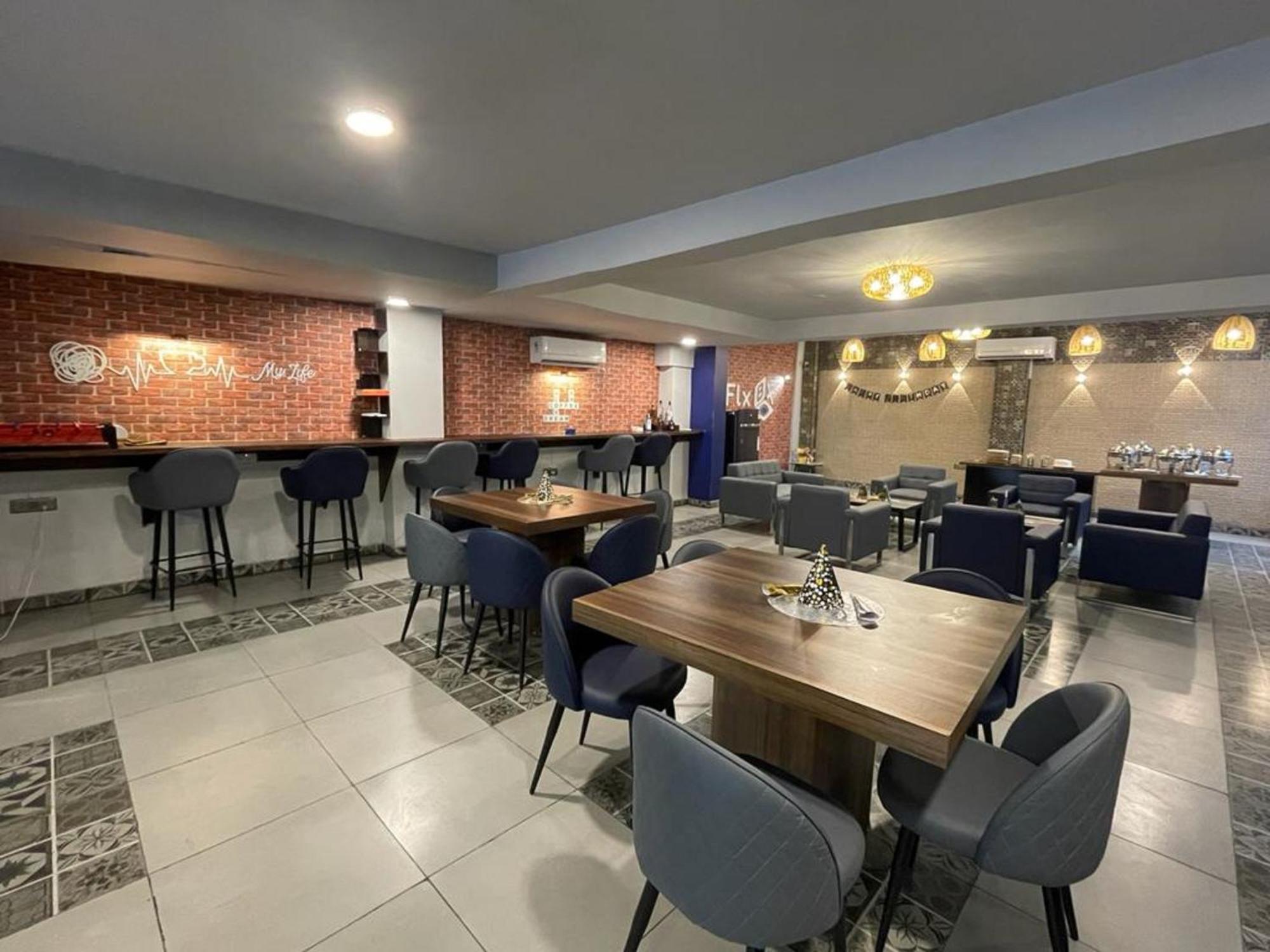Hotel Flxho Duo - Serviced & - Golf Course Road 3*