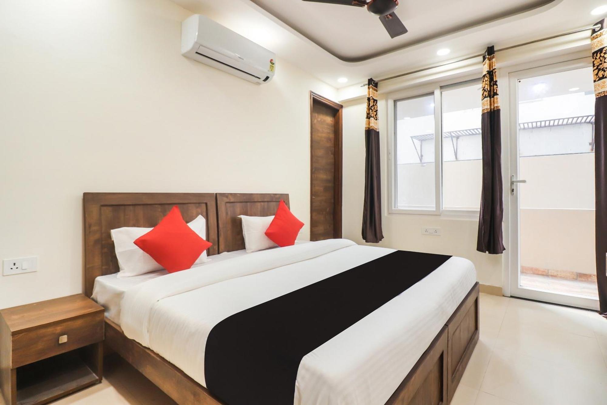 Hotel Collection O Leaf Residency 3*